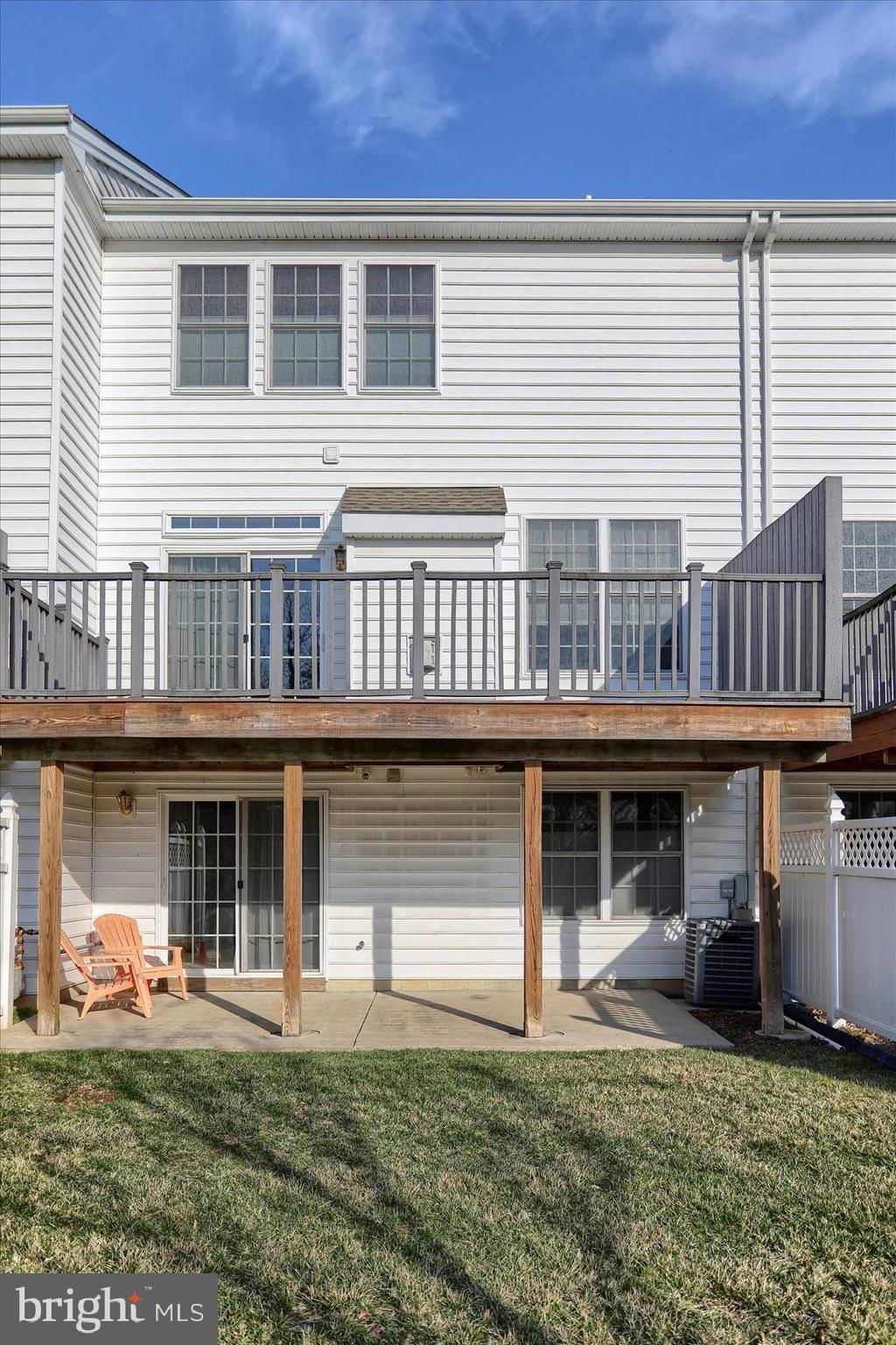 THE ENCLAVE - Residential