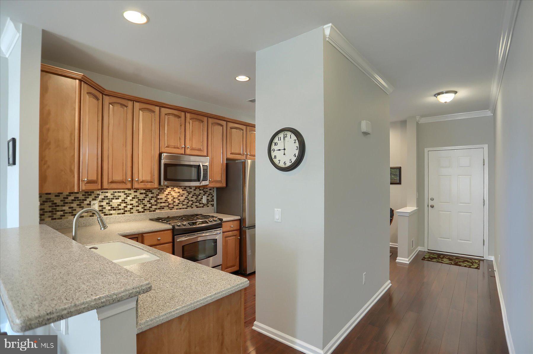 THE ENCLAVE - Residential