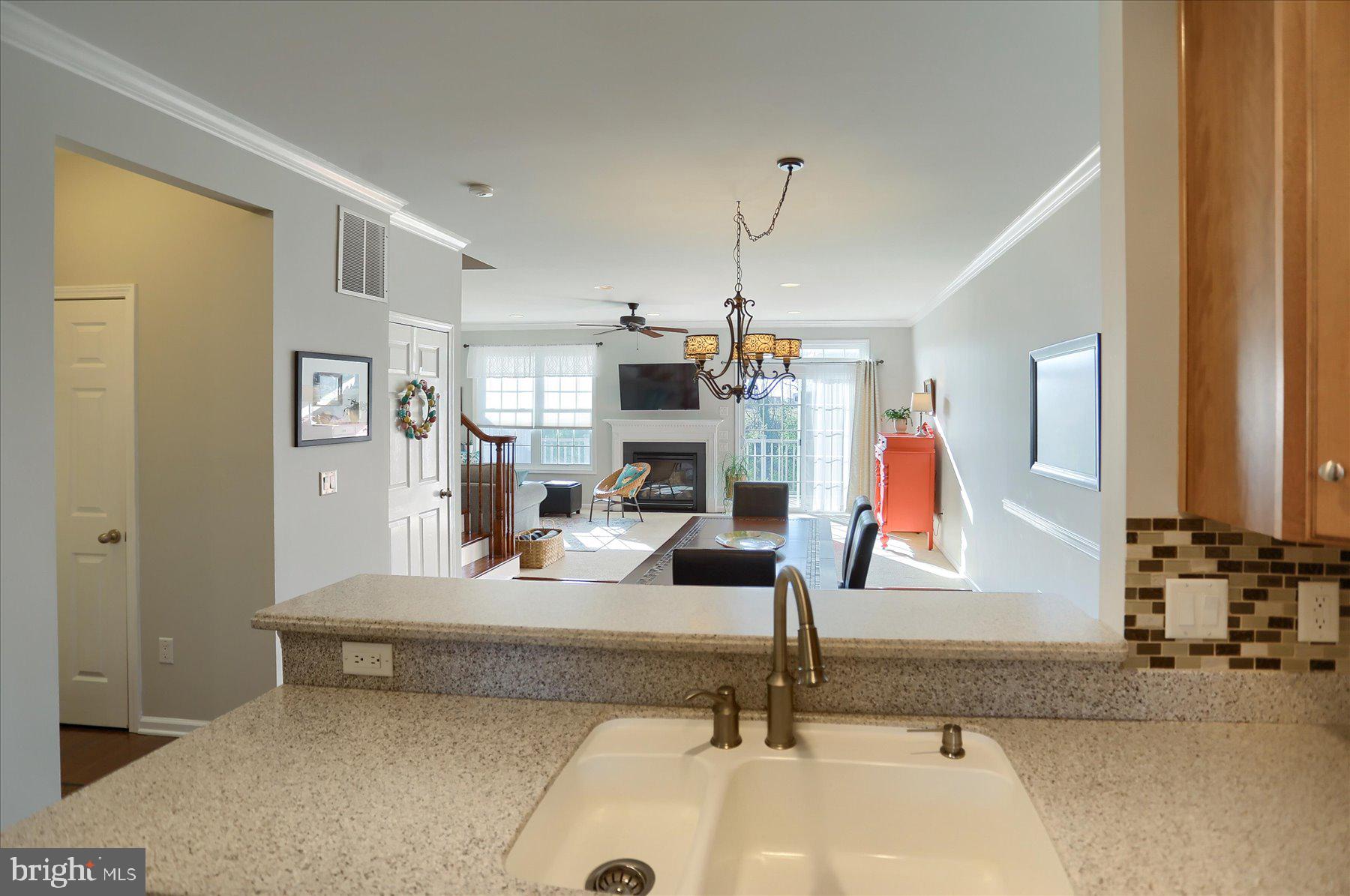 THE ENCLAVE - Residential