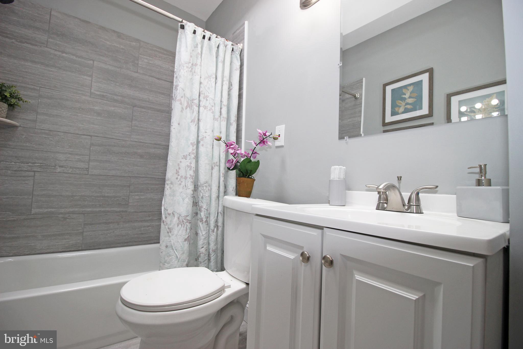 COLLINGDALE - Residential