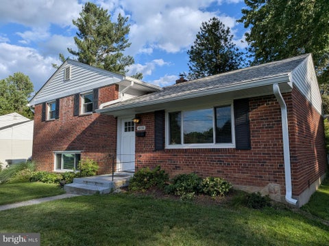 Homes For Rent - 4808 Mori Drive<br/> ROCKVILLE, MD 20852