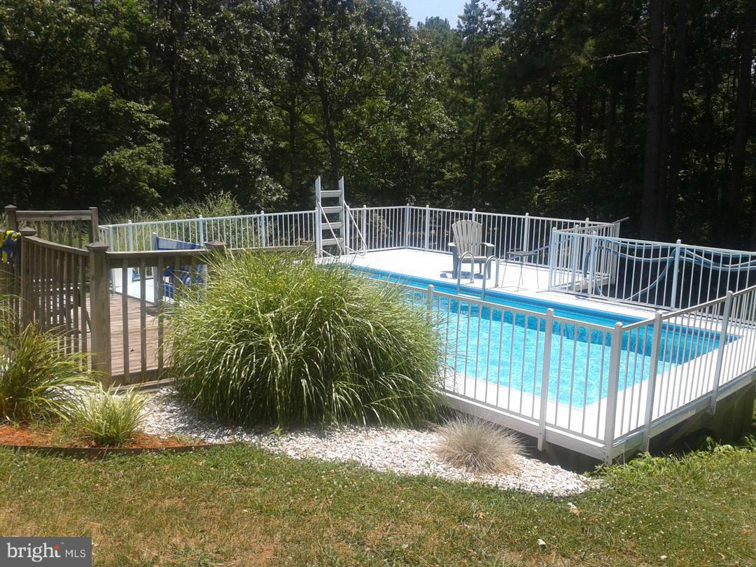 PINE GLADE - Residential