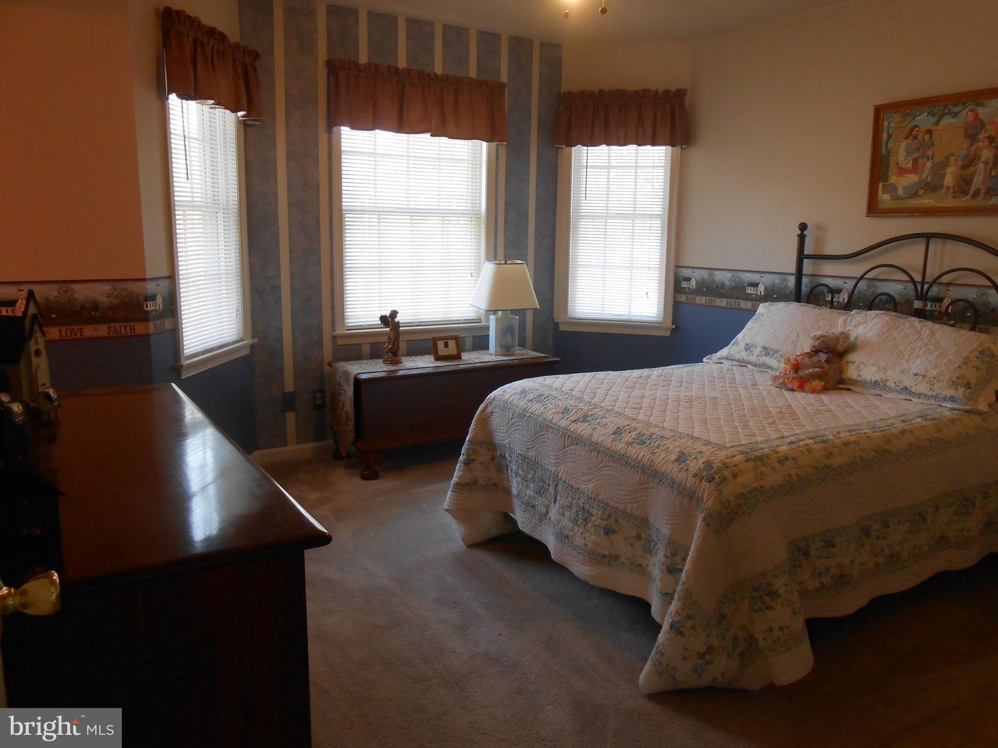 PINE GLADE - Residential