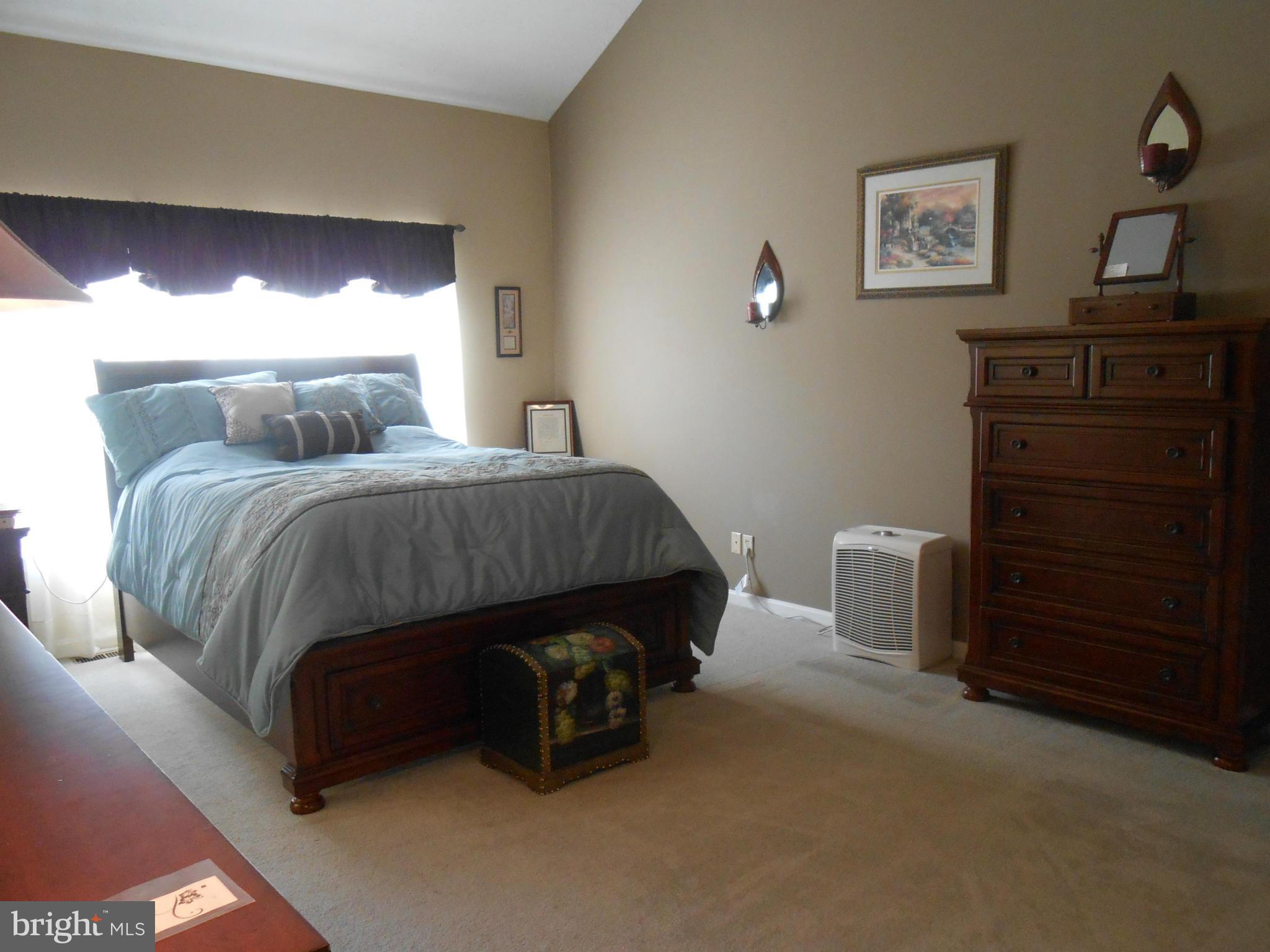 PINE GLADE - Residential