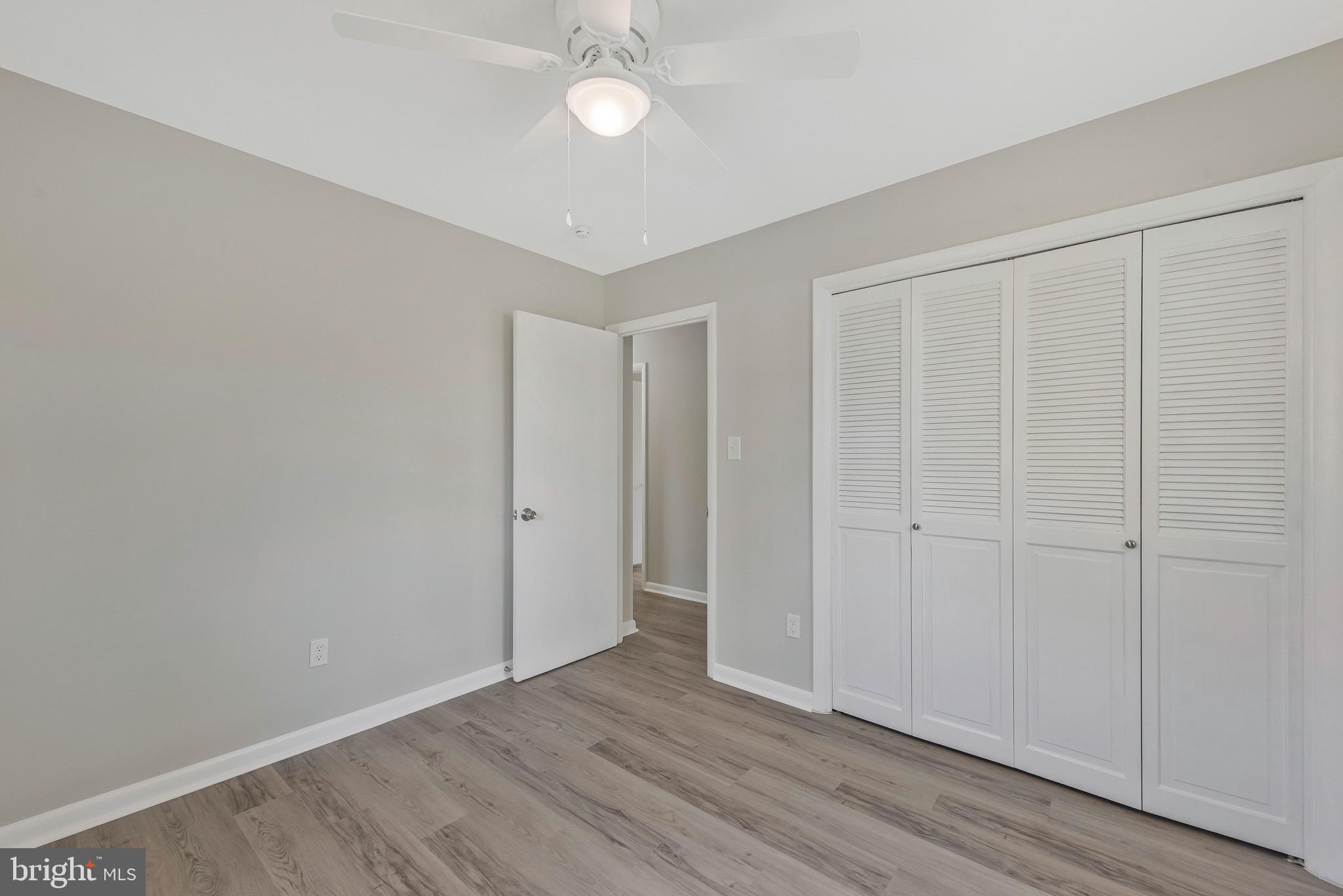 CHRIS MAR MANOR - Residential