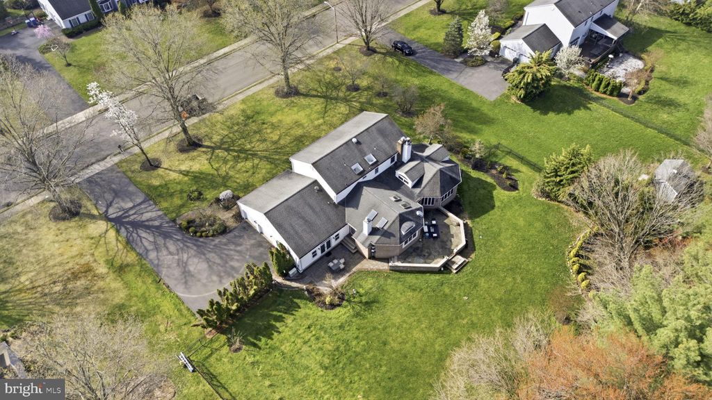 Photo of 7 Monroe Place, CRANBURY, NJ 08512 (MLS # NJMX2011778)