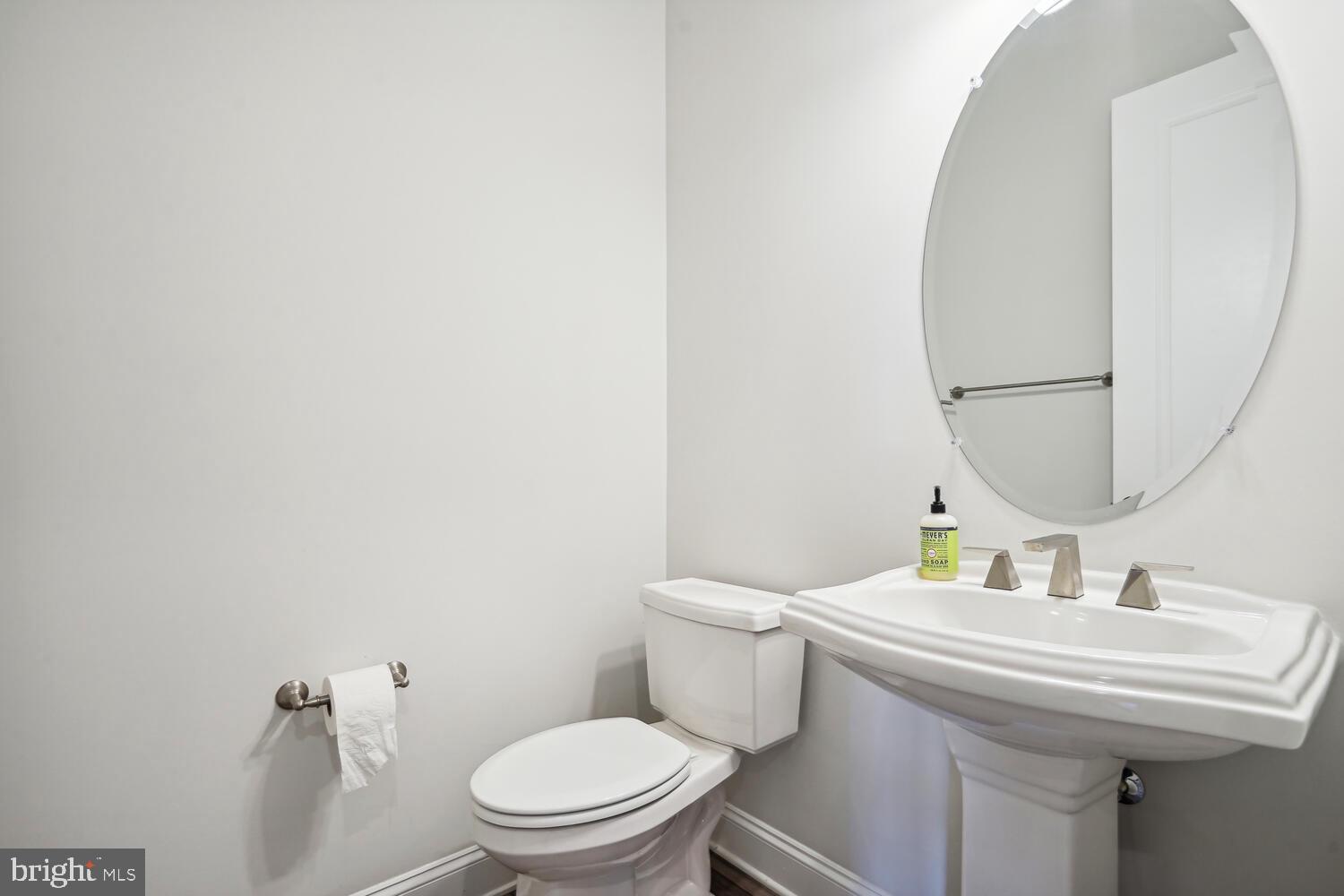 WEST OAKS CORNER - Residential