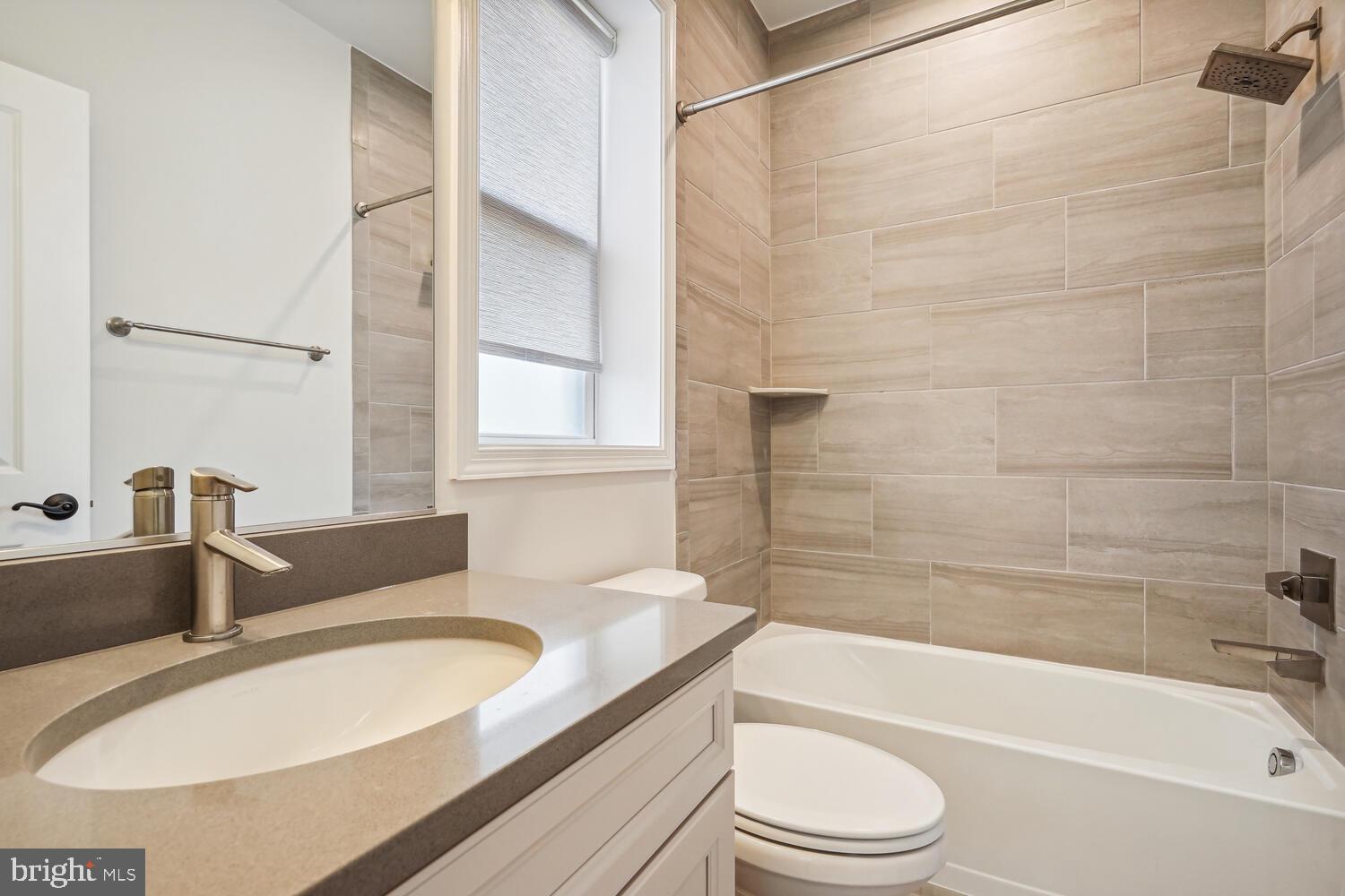 WEST OAKS CORNER - Residential