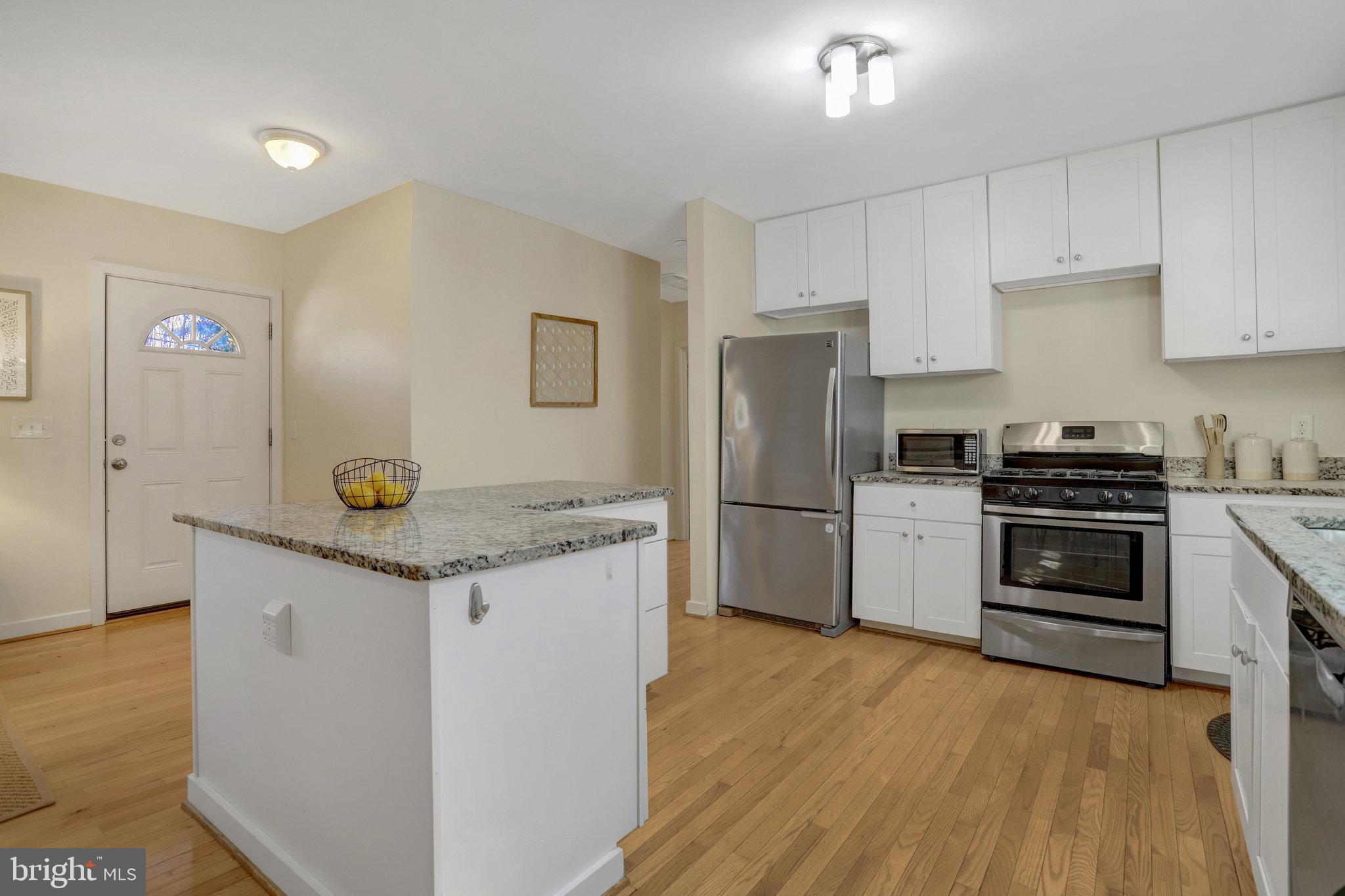 TEMPLE VIEW - Residential