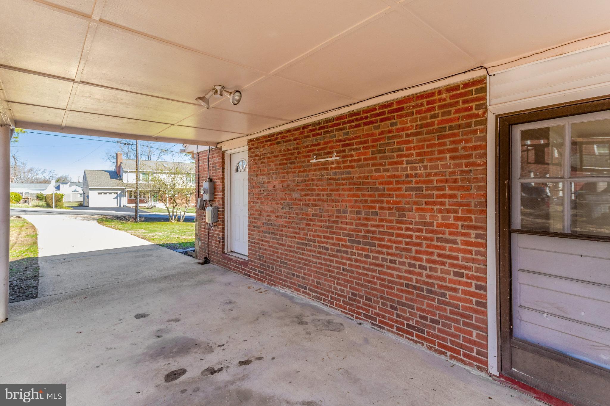 TEMPLE VIEW - Residential