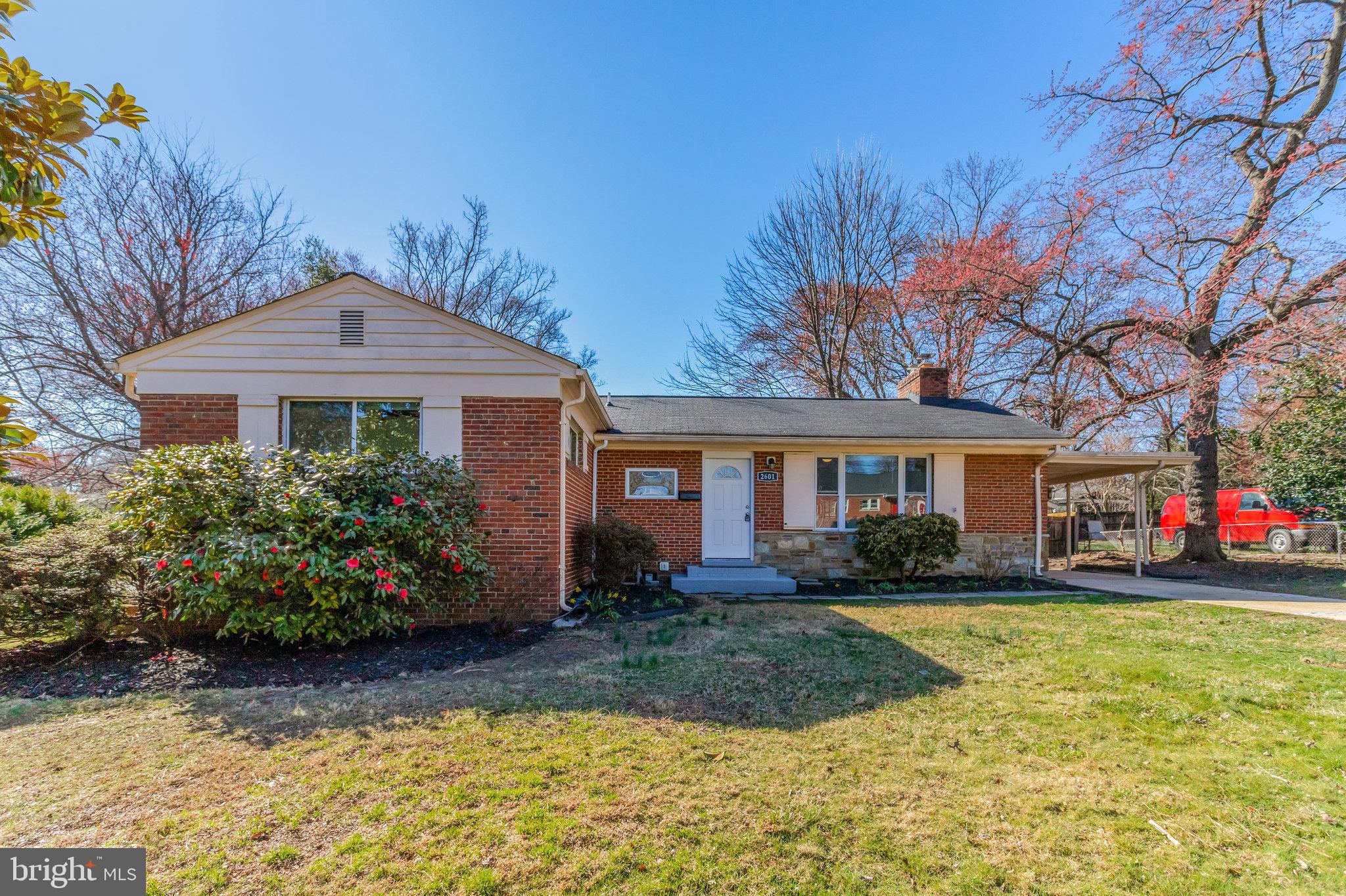 TEMPLE VIEW - Residential