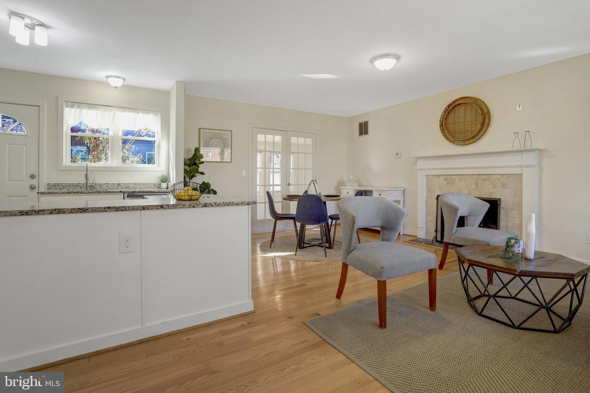 TEMPLE VIEW - Residential