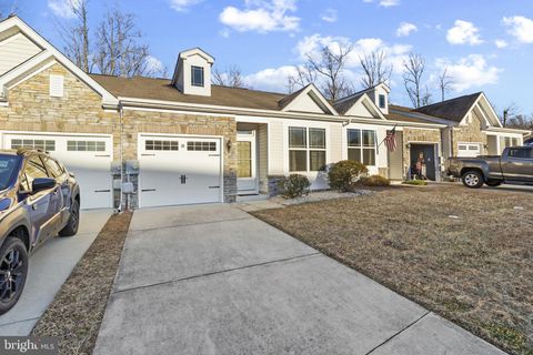 Homes For Sale - 39 Starfire Court<br/> DOVER, DE 19901