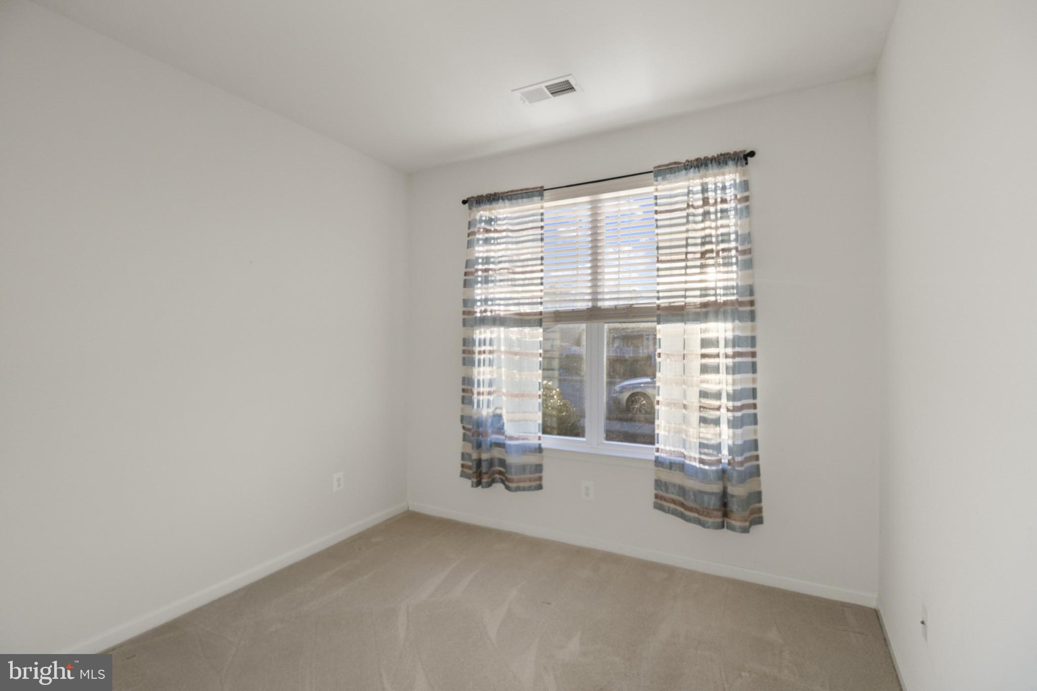 LONGACRE VILLAGE - Residential