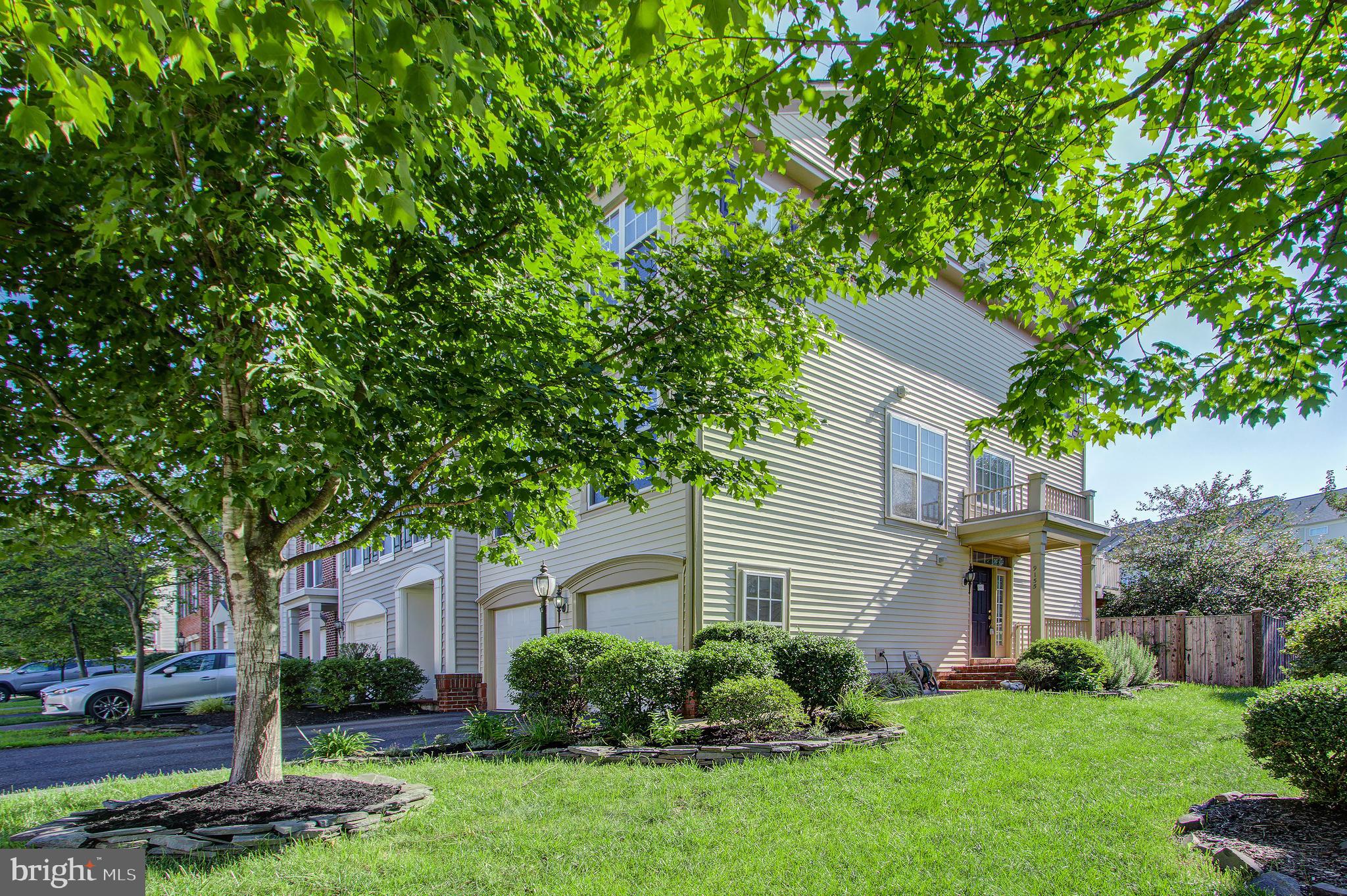 PEMBROOKE/VICTORY LAKES - Residential