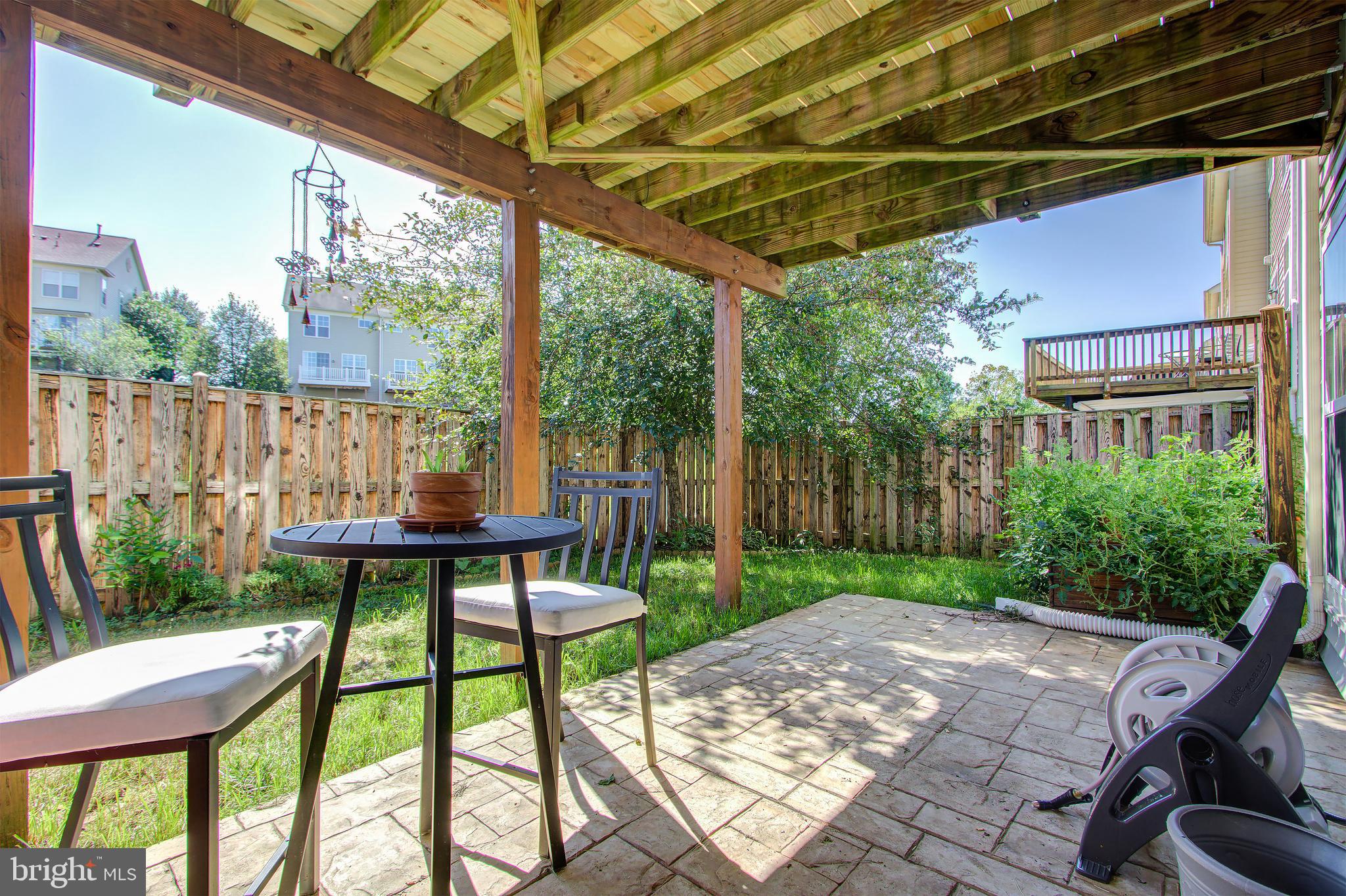 PEMBROOKE/VICTORY LAKES - Residential