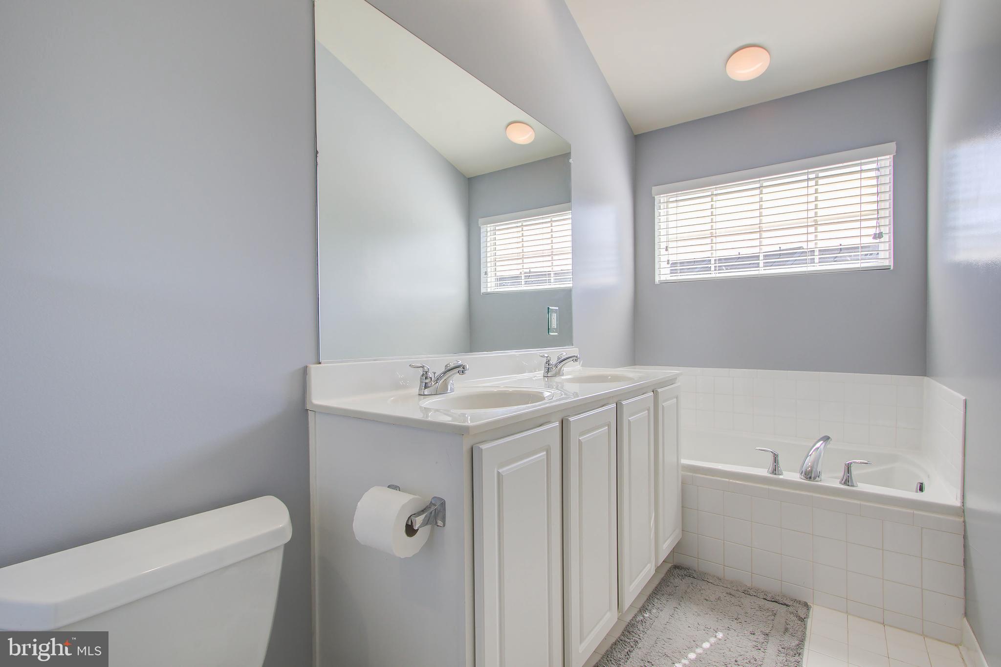 PEMBROOKE/VICTORY LAKES - Residential