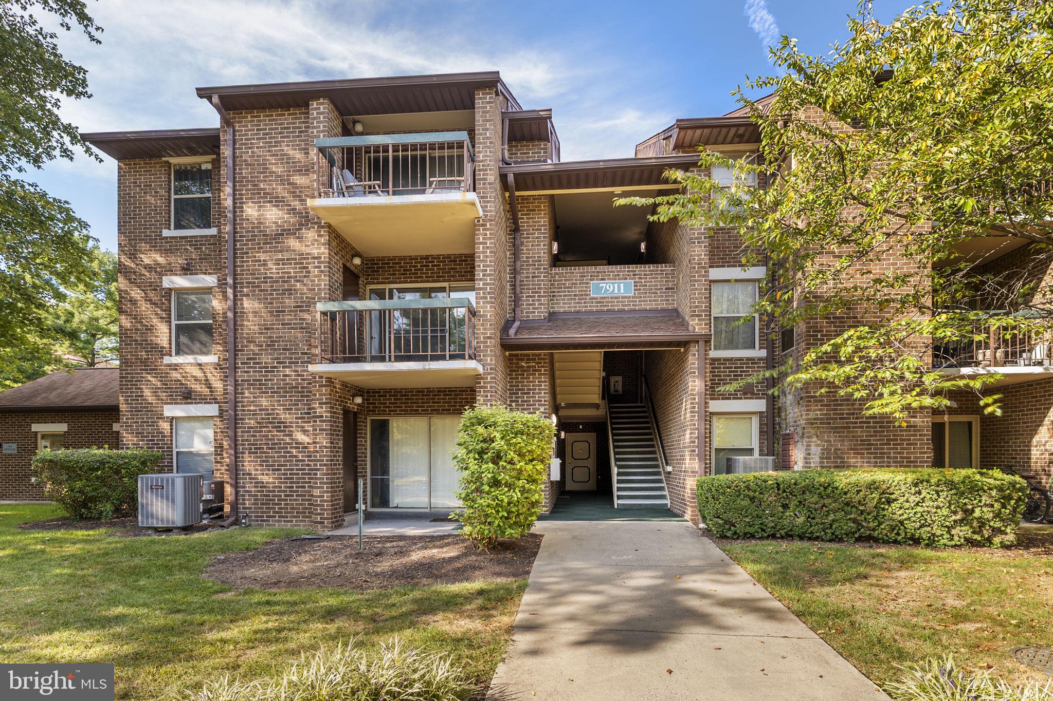 Welcome to this spacious and beautifully updated one-bedroom condo in the sought-after Willow Wood community of Gaithersburg. This move-in ready home features fresh paint, new flooring, and an upgraded kitchen and bath with modern finishes. The galley-style kitchen boasts granite countertops, stainless steel appliances, and opens to a bright dining area. The large living room flows seamlessly to a private balcony overlooking a peaceful, tree-lined common area—perfect for relaxing or entertaining.
The bedroom offers two generous closets for storage, while the updated full bath adds style and convenience. A standout feature of this unit is the oversized laundry room, complete with a full-size washer and dryer. Two parking decals are included for added ease.
Residents of Willow Wood enjoy access to fantastic amenities, including a swimming pool, tennis courts, and tot lots. Ideally located near shopping, dining, and major commuting routes, this home combines comfort, convenience, and community living.