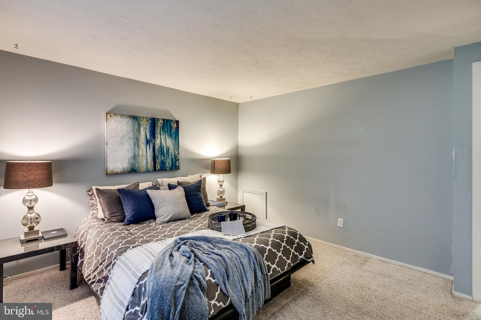 VILLAGE OF OWEN BROWN - Residential