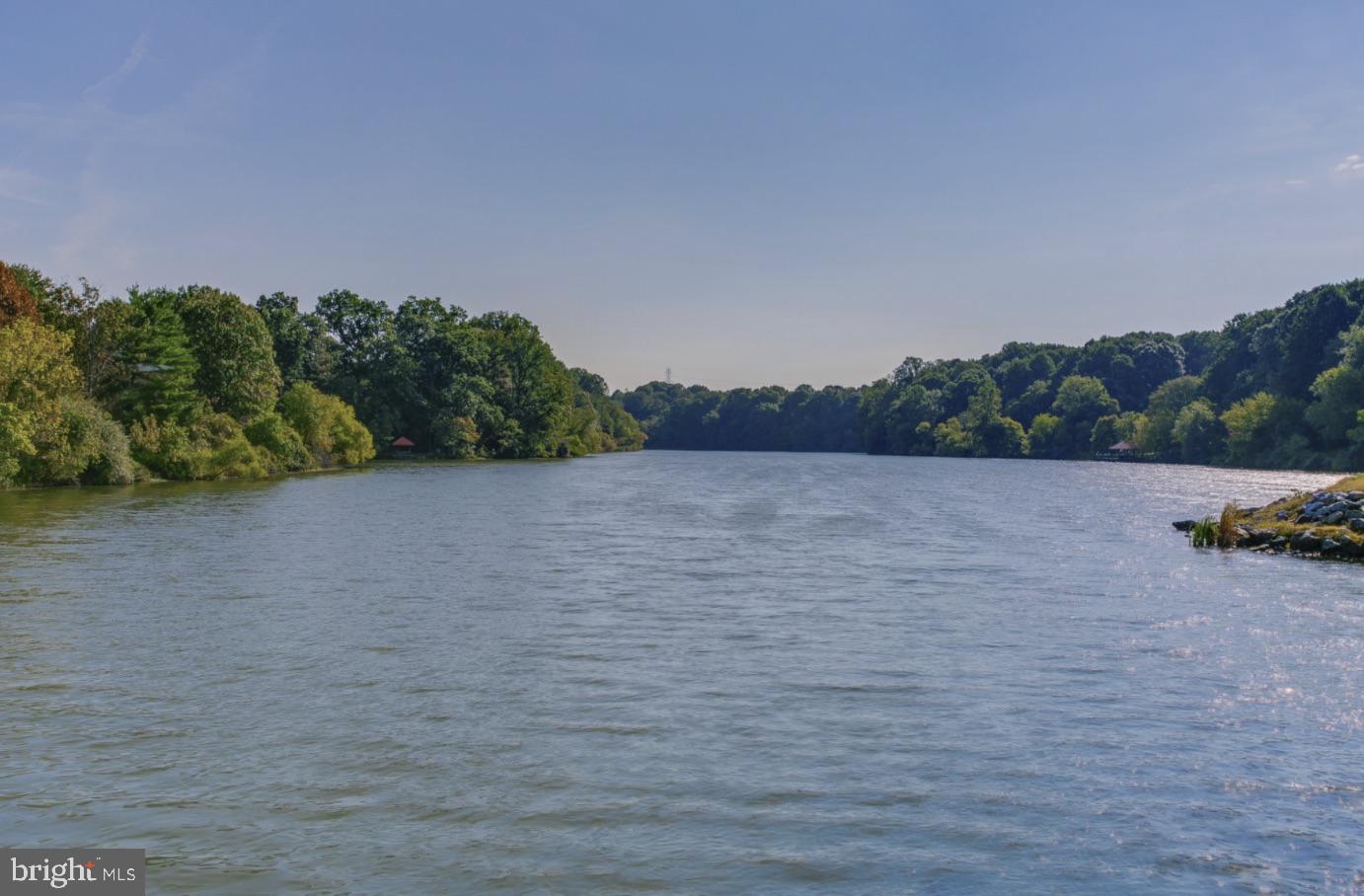 VILLAGE OF OWEN BROWN - Residential