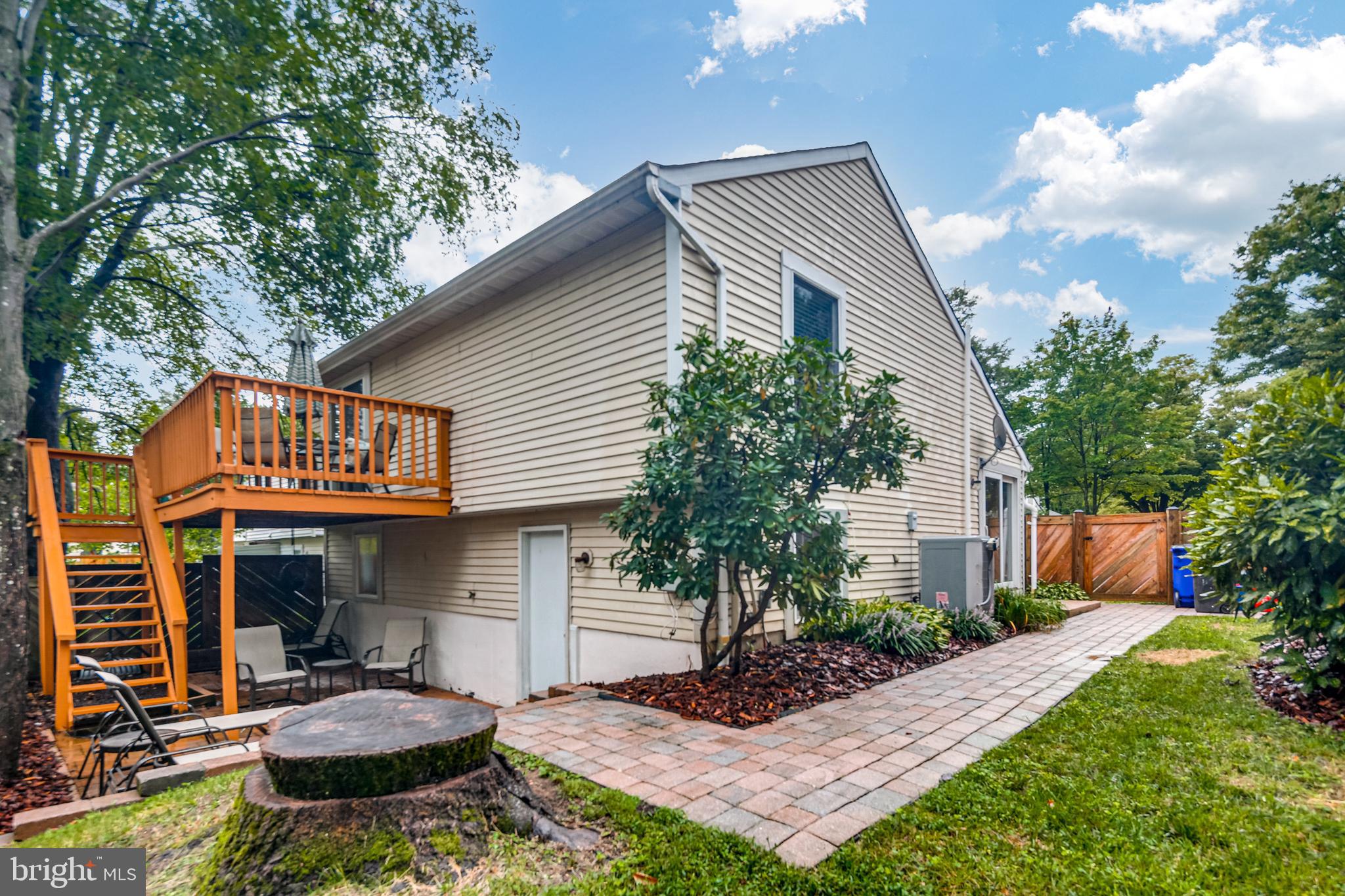 VILLAGE OF OWEN BROWN - Residential