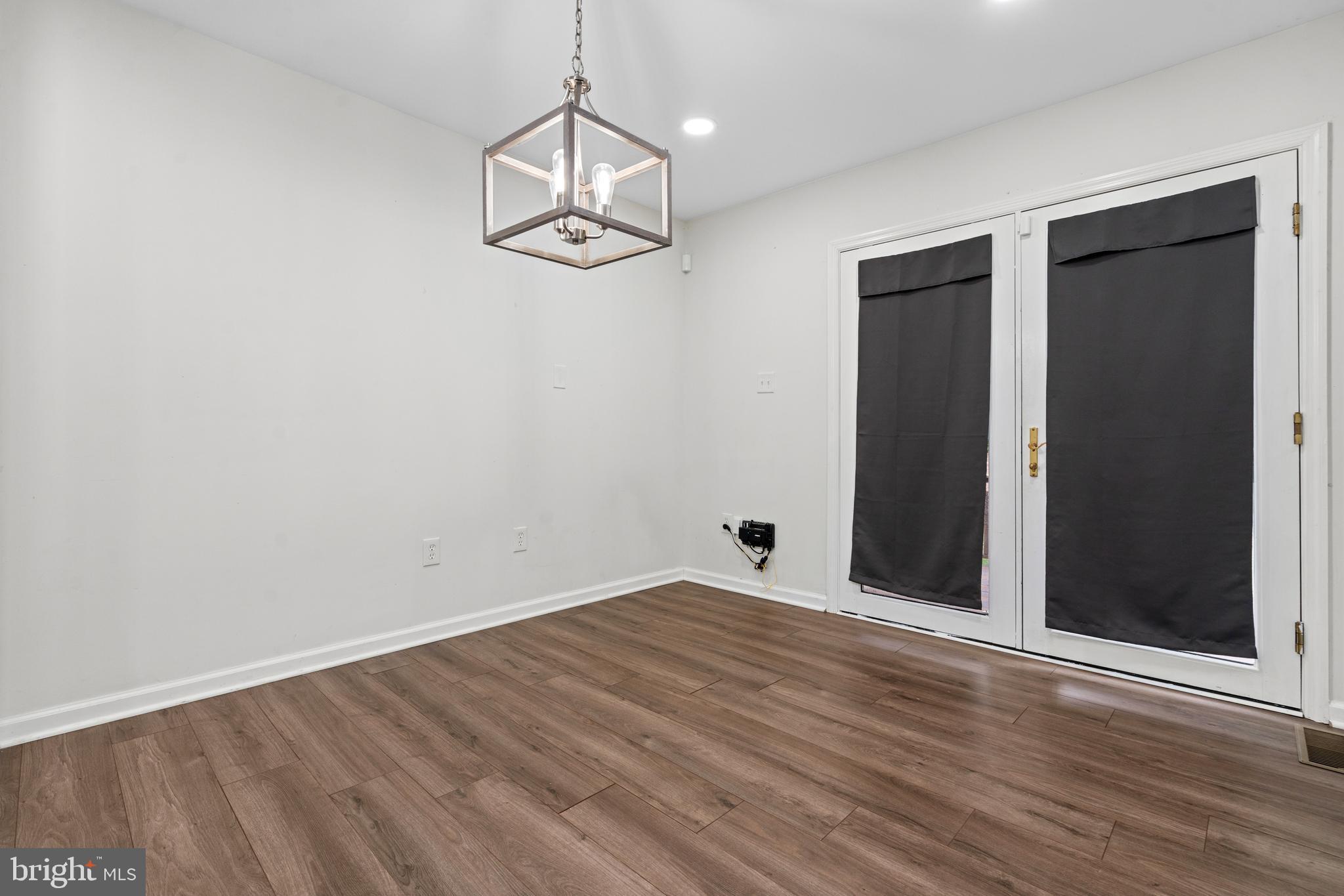 STERLING  PARK - Residential