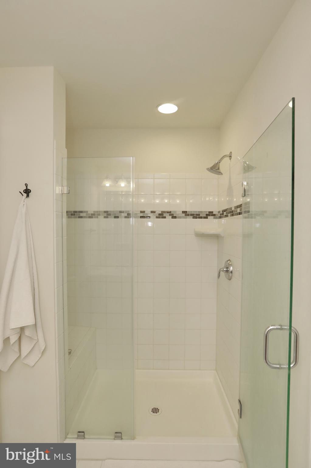 HAMILTON PARK - Residential