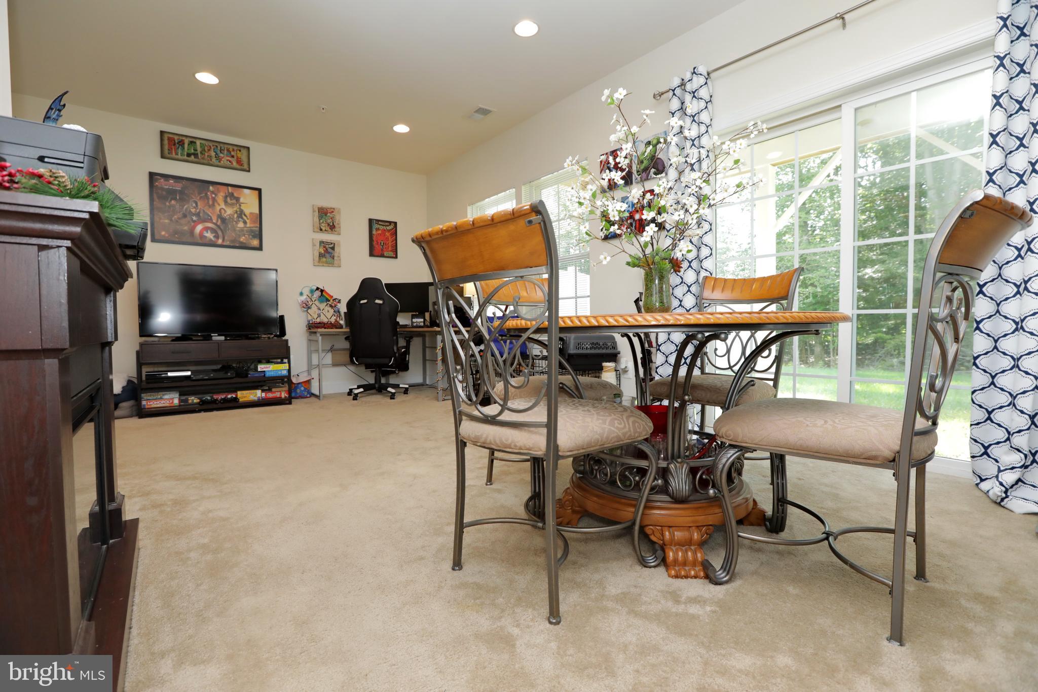 HAMILTON PARK - Residential