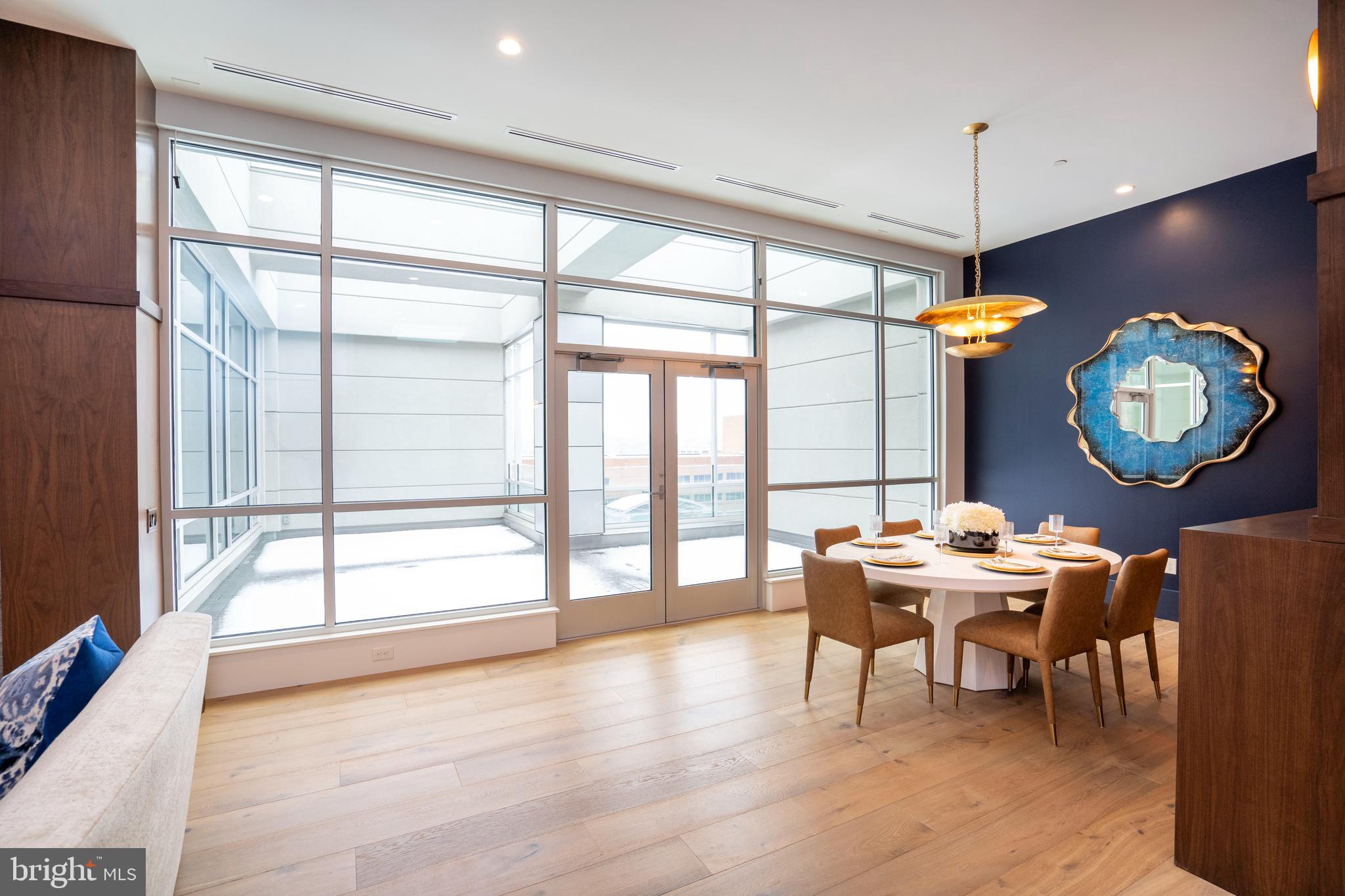 101 NORTH QUEEN - Residential