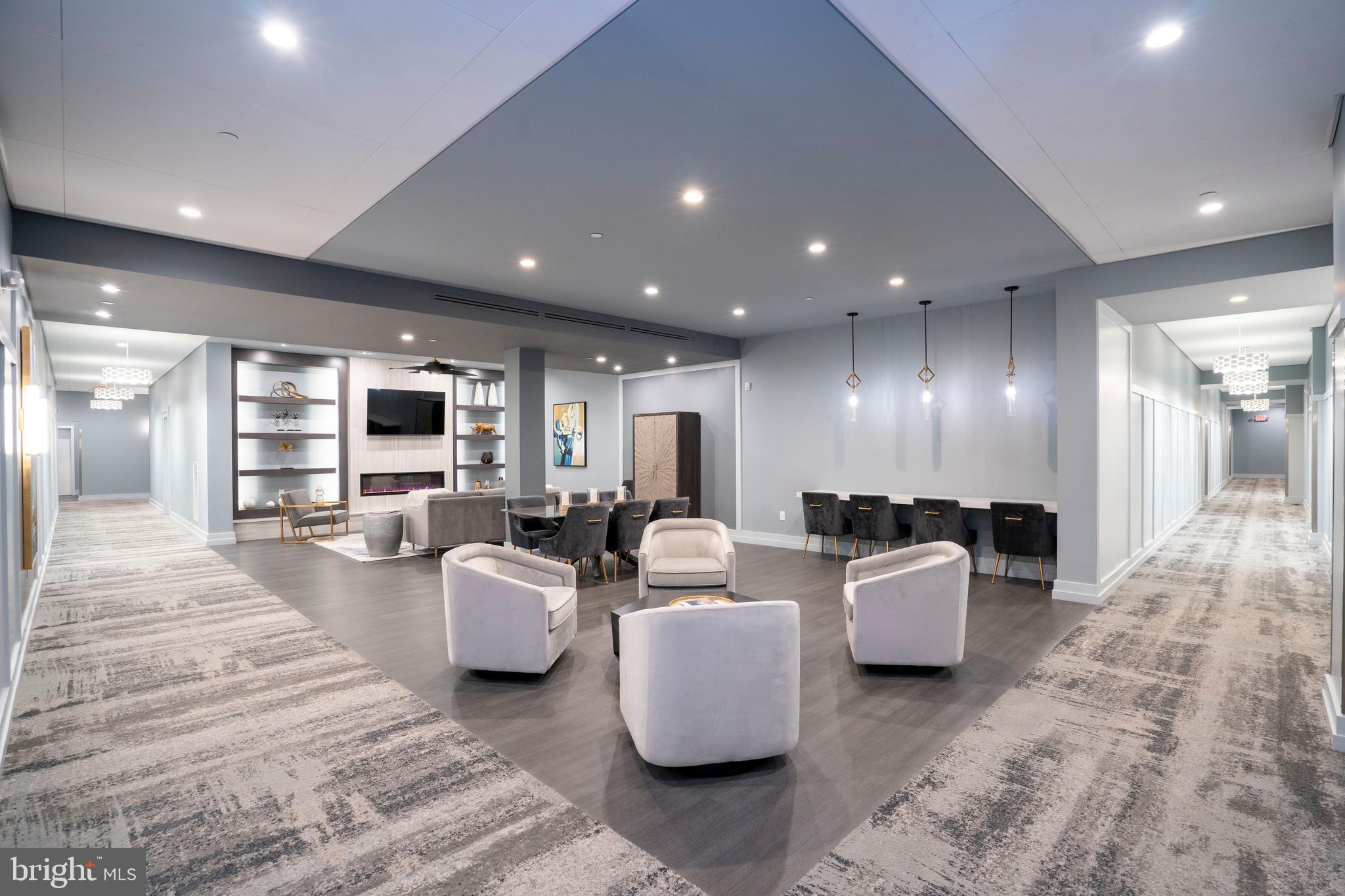 101 NORTH QUEEN - Residential