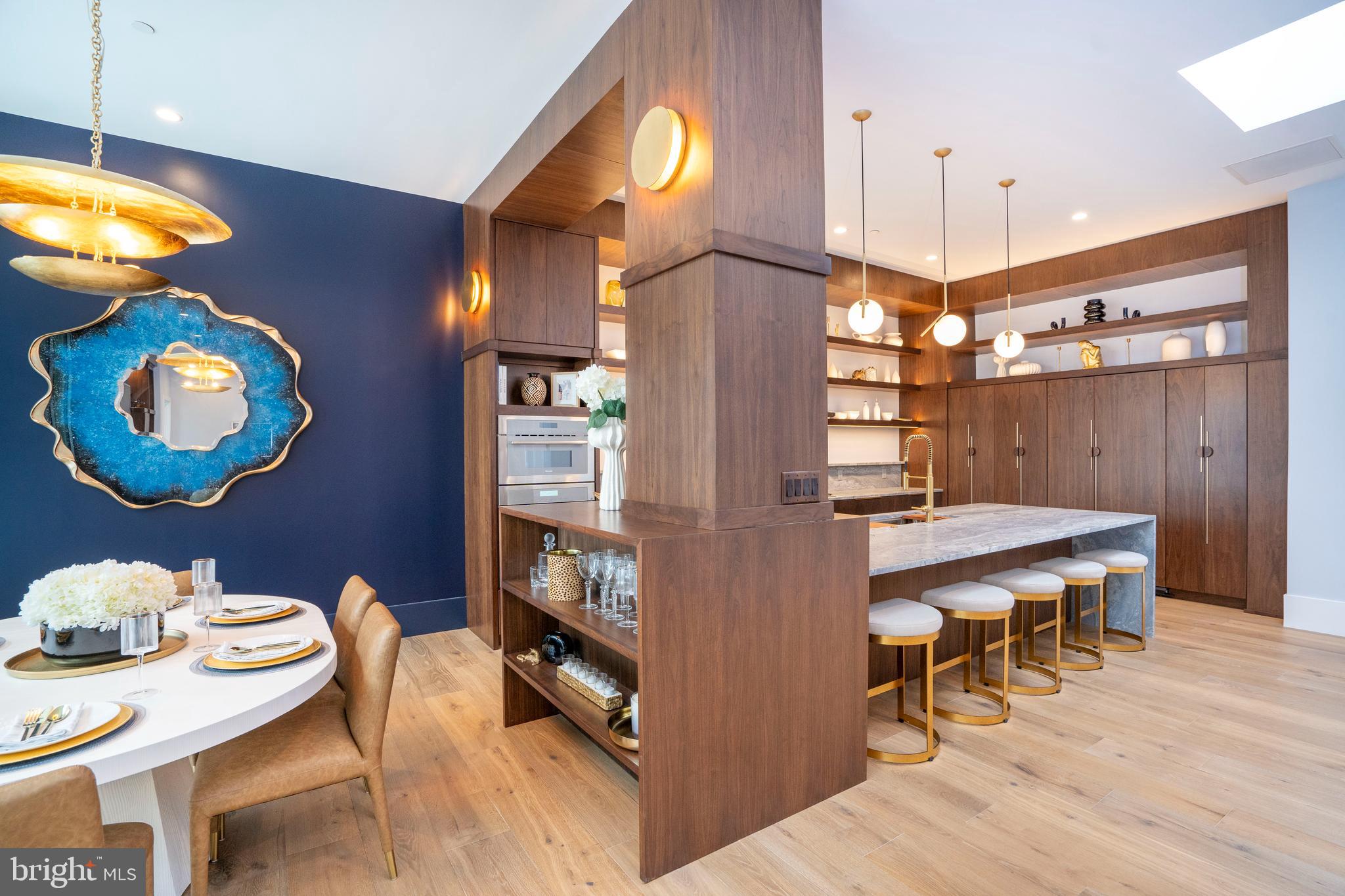 101 NORTH QUEEN - Residential