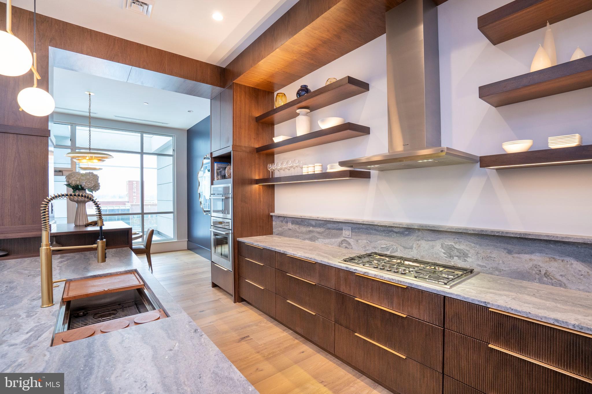 101 NORTH QUEEN - Residential