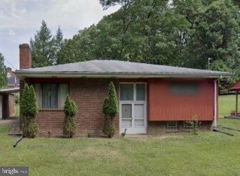 Homes For Sale - 4 Swan View Drive<br/> Allegheny County, PITTSBURGH, PA 15237