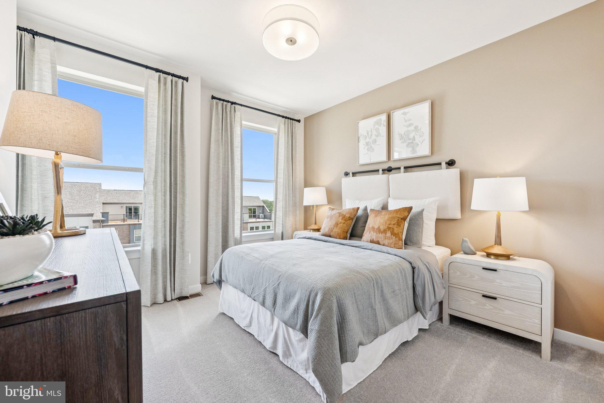 THE CROSSING AT GATEWAY - Residential