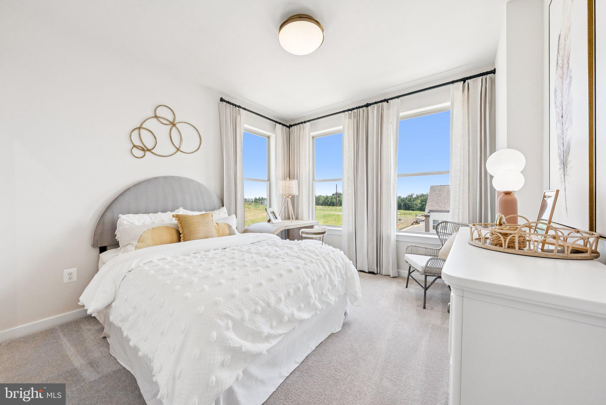 THE CROSSING AT GATEWAY - Residential