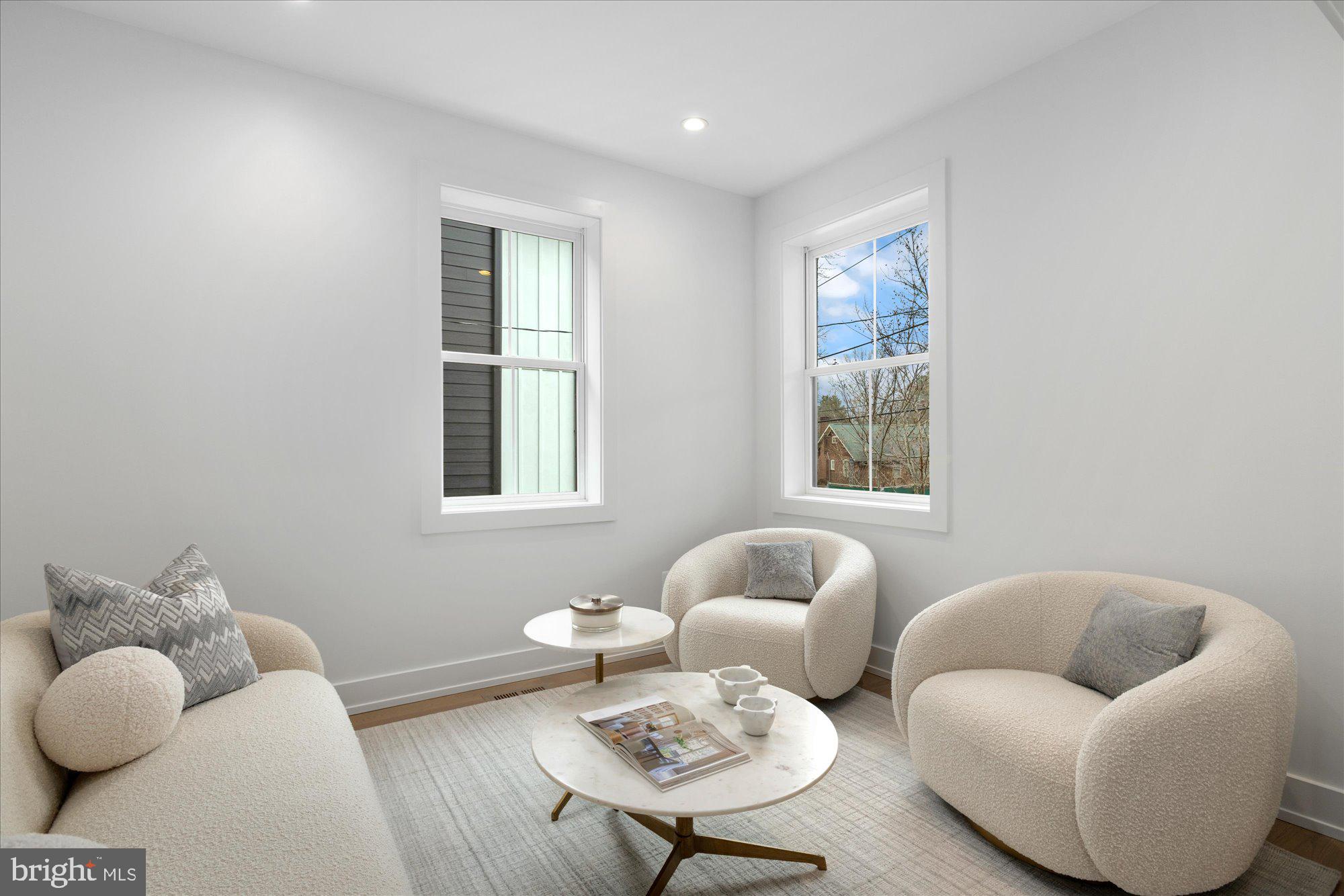 WAKEFIELD - Residential