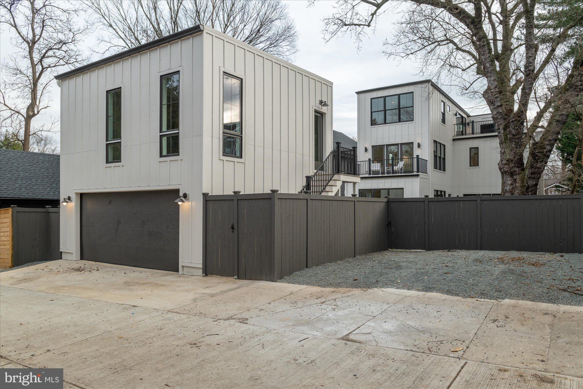WAKEFIELD - Residential