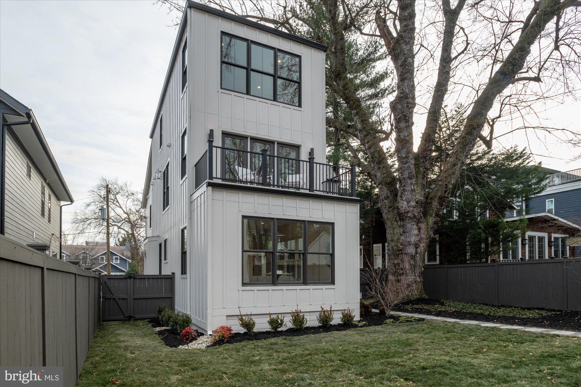 WAKEFIELD - Residential