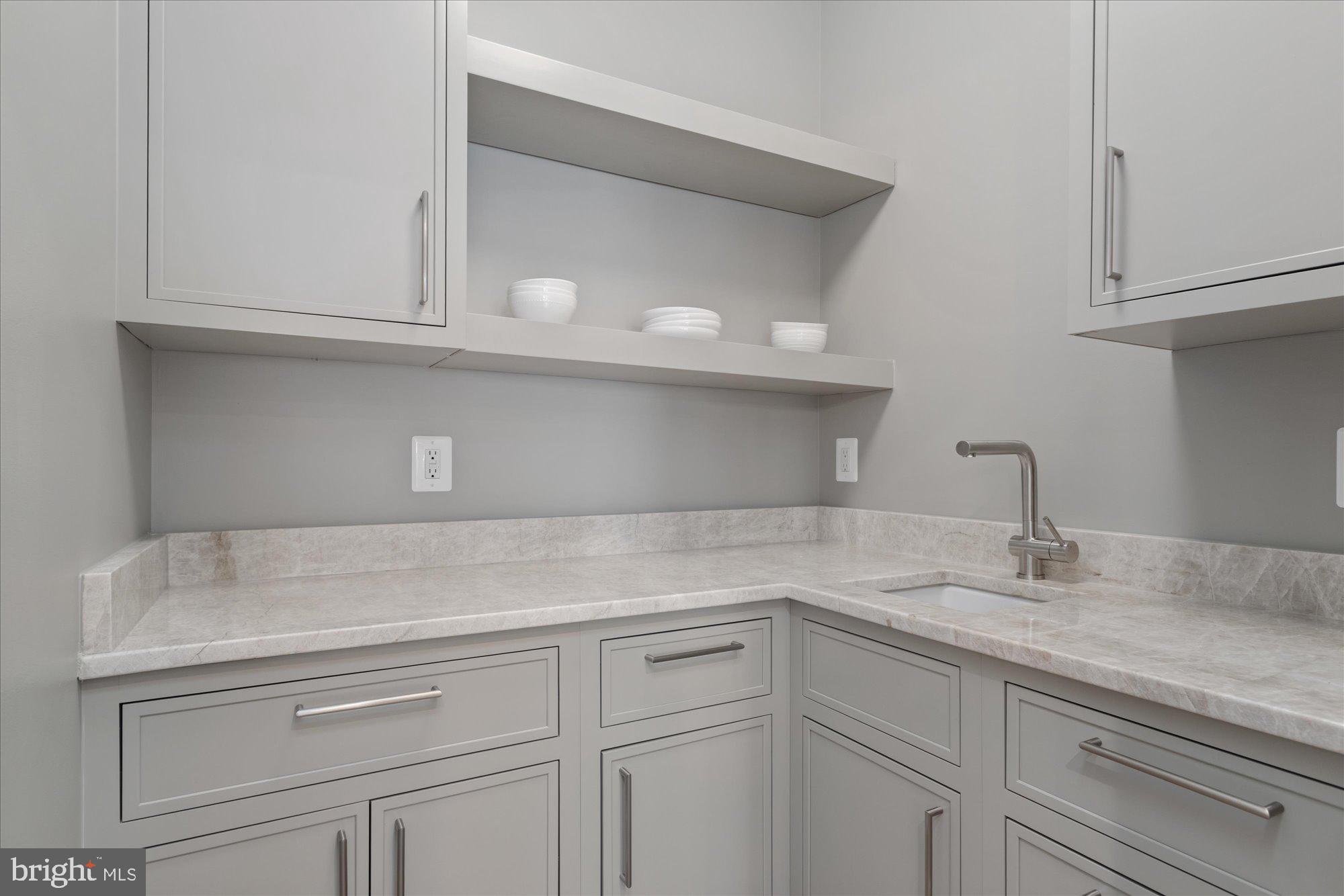 WAKEFIELD - Residential