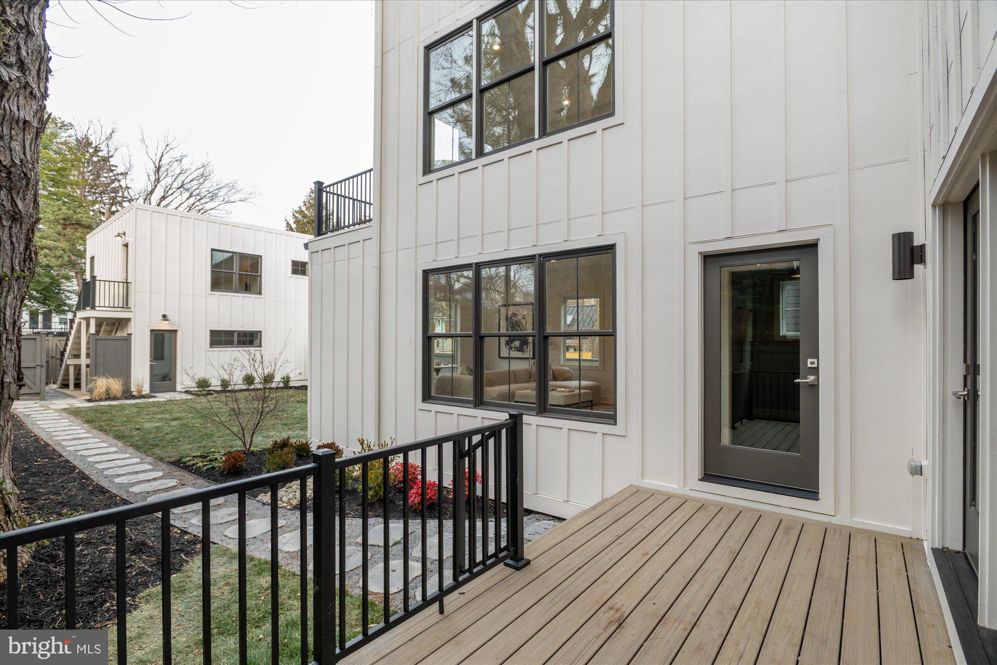 WAKEFIELD - Residential