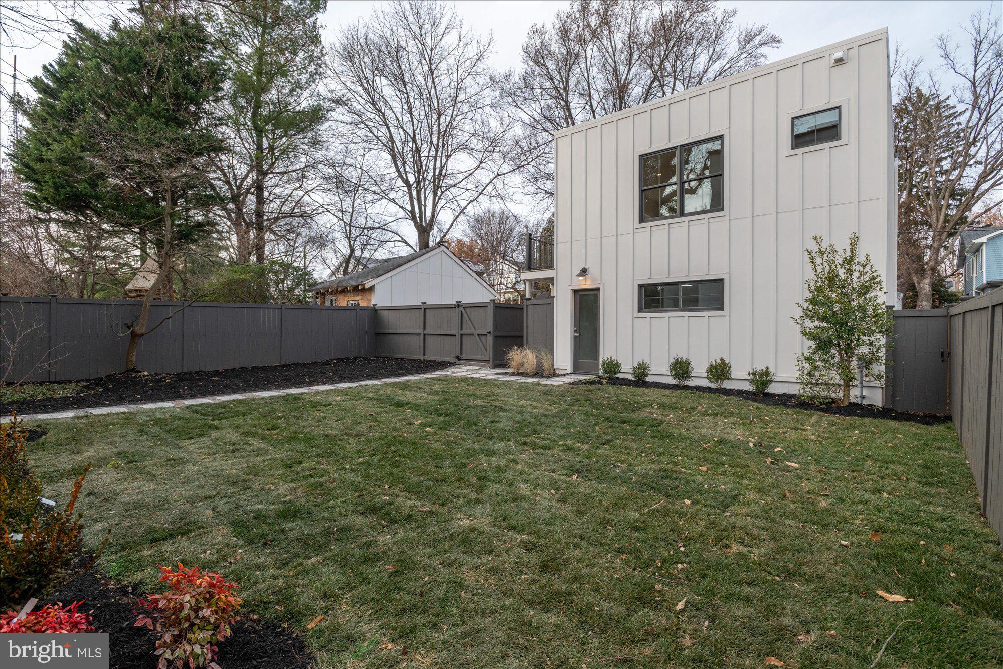 WAKEFIELD - Residential