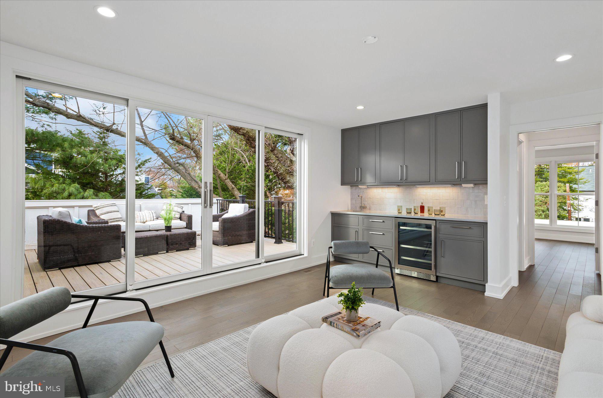 WAKEFIELD - Residential