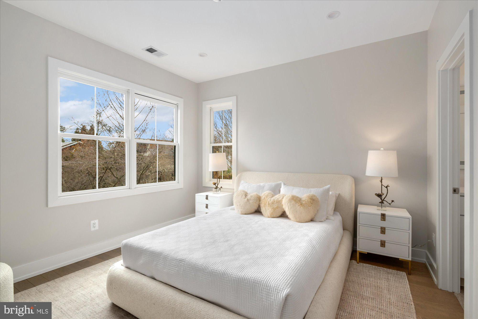 WAKEFIELD - Residential