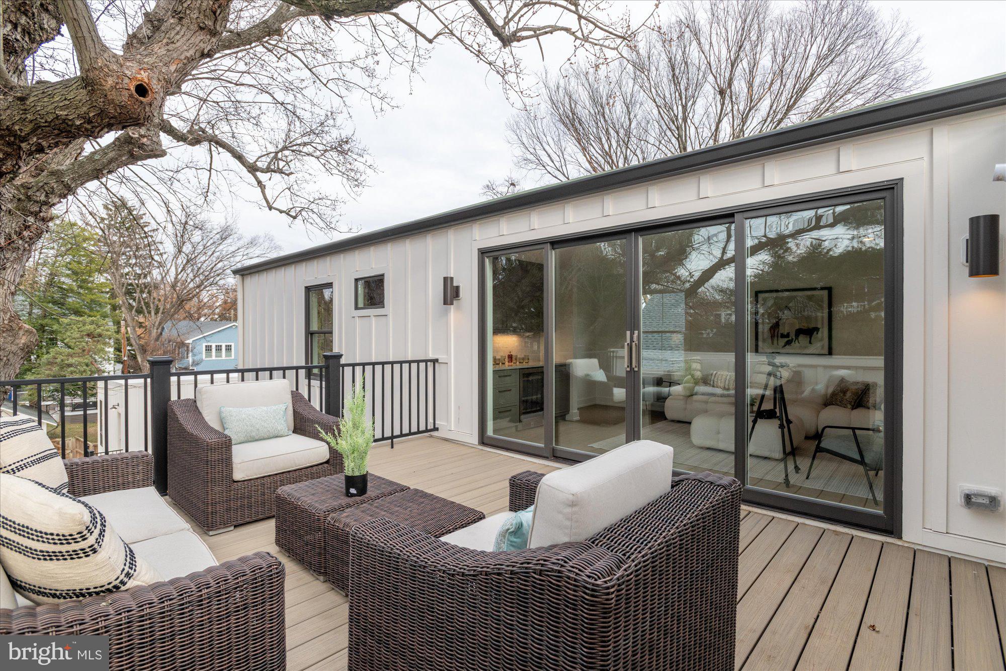 WAKEFIELD - Residential