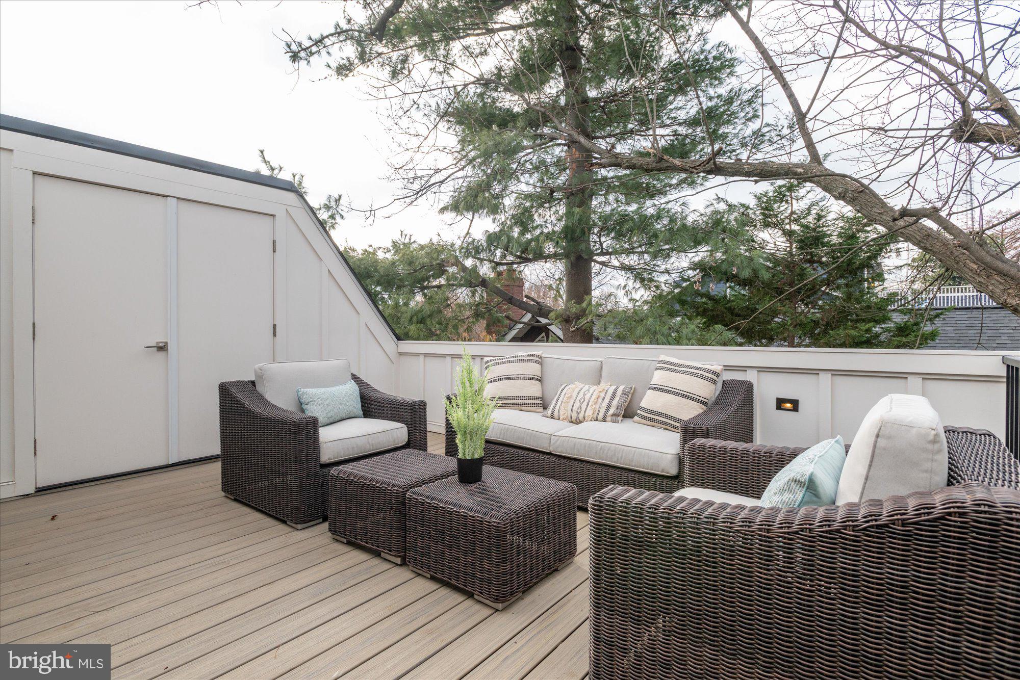 WAKEFIELD - Residential
