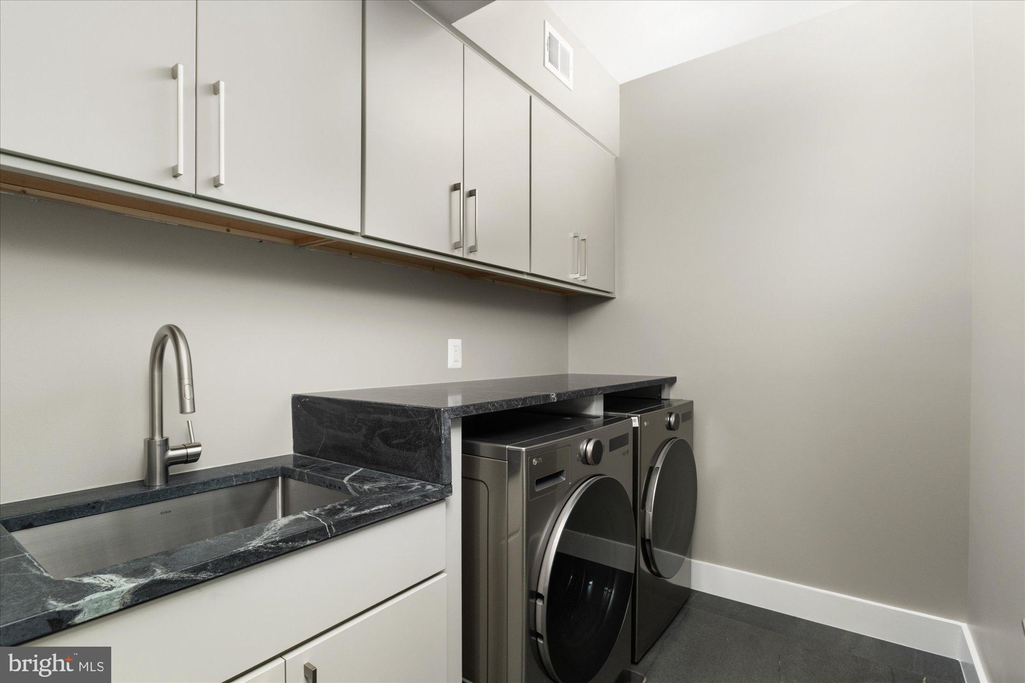 WAKEFIELD - Residential