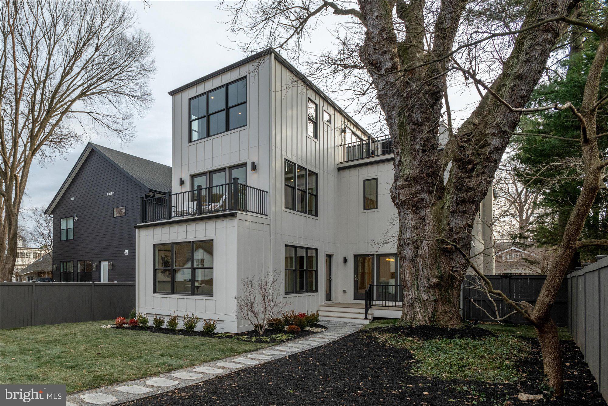 WAKEFIELD - Residential