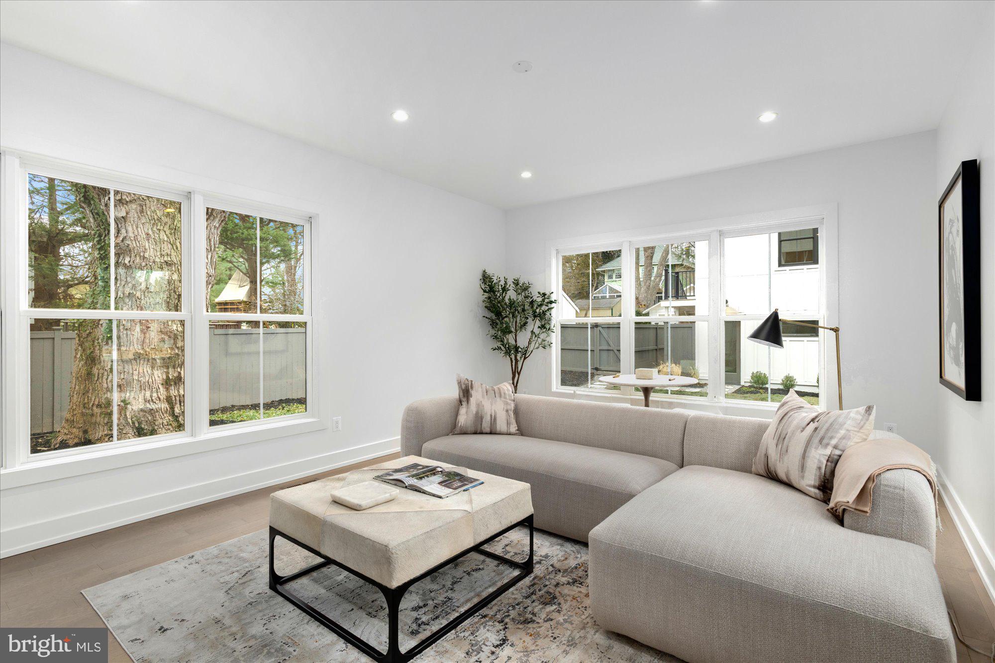 WAKEFIELD - Residential