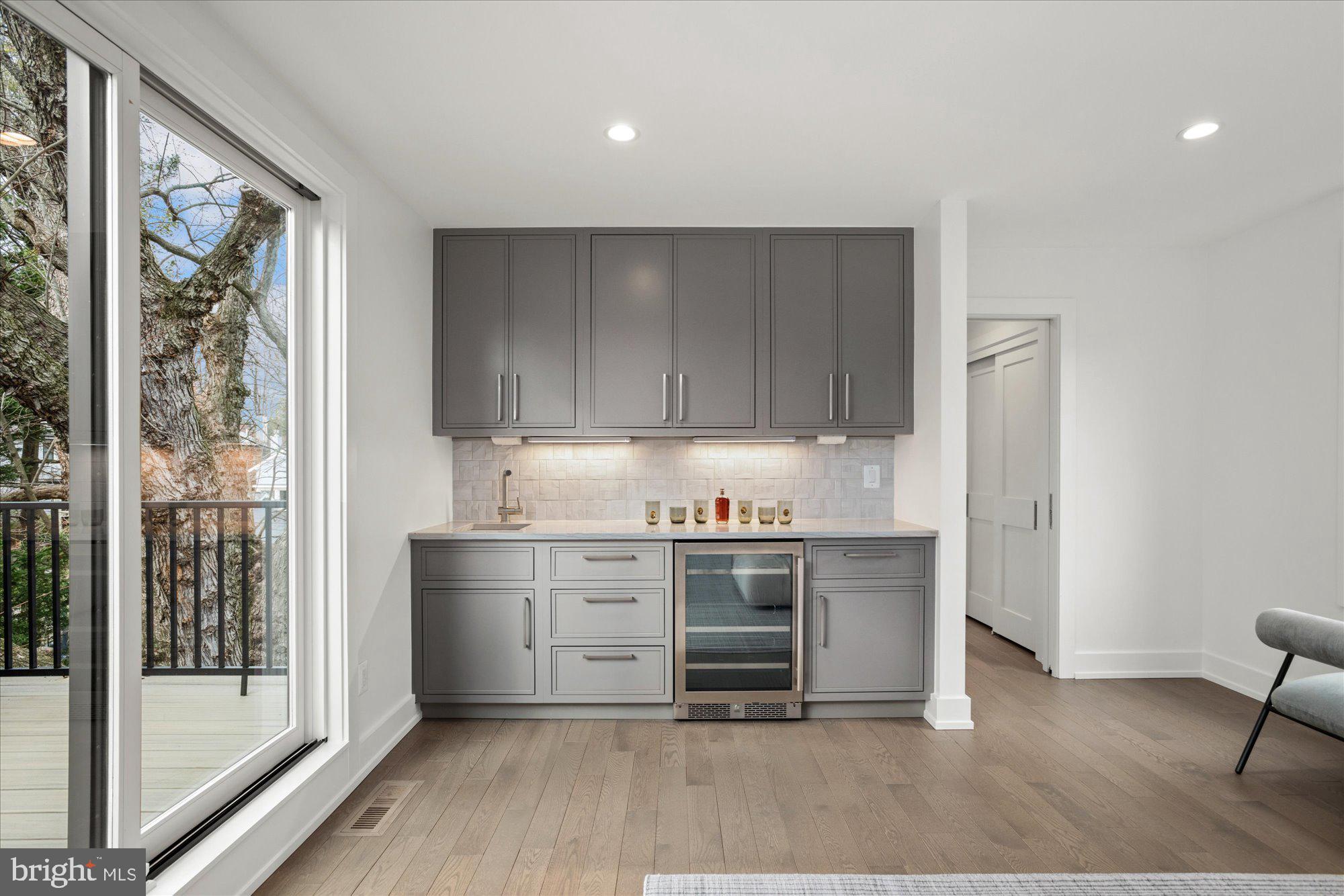 WAKEFIELD - Residential