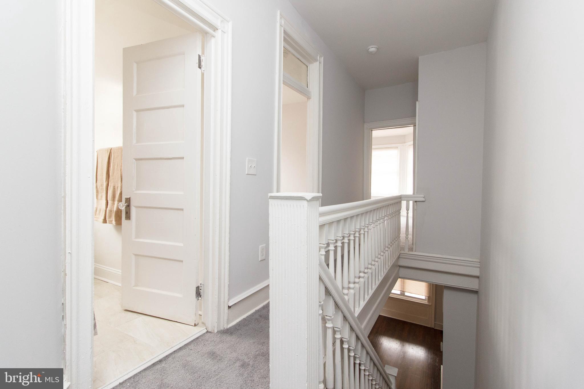 WALNUT HILL - Residential